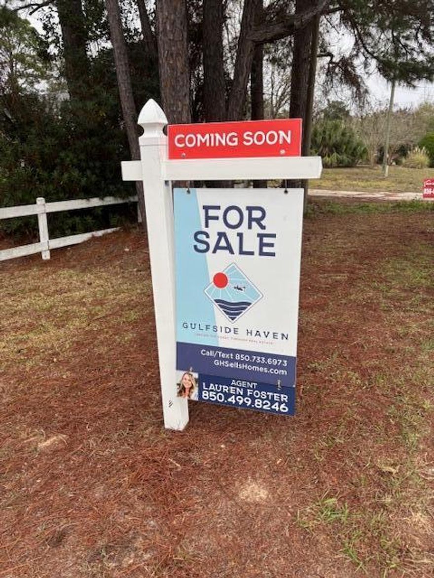 Charming 3 bedroom 2 bath home, located on a large lot on a small lake just west of Hurlburt AFB.A white picket fence frames the front of the property. The walkway leads you to the large, inviting front porch- the perfect spot to enjoy morning coffee. When entering the home, you immediately notice the high ceilings in the spacious living room that leads you into the dining area and kitchen. In addition to the 3 bedrooms, the home also offers a large loft area, providing flexible space, which would be great for a home office, game room or extra bedroom.The generously sized lot offers ample space for outdoor entertaining, gardening or just enjoying the serene natural surroundings overlooking the lake. This house is just waiting for someone to make it their HOME. HVAC- 2020, HWH- 2020, Roof- 2020