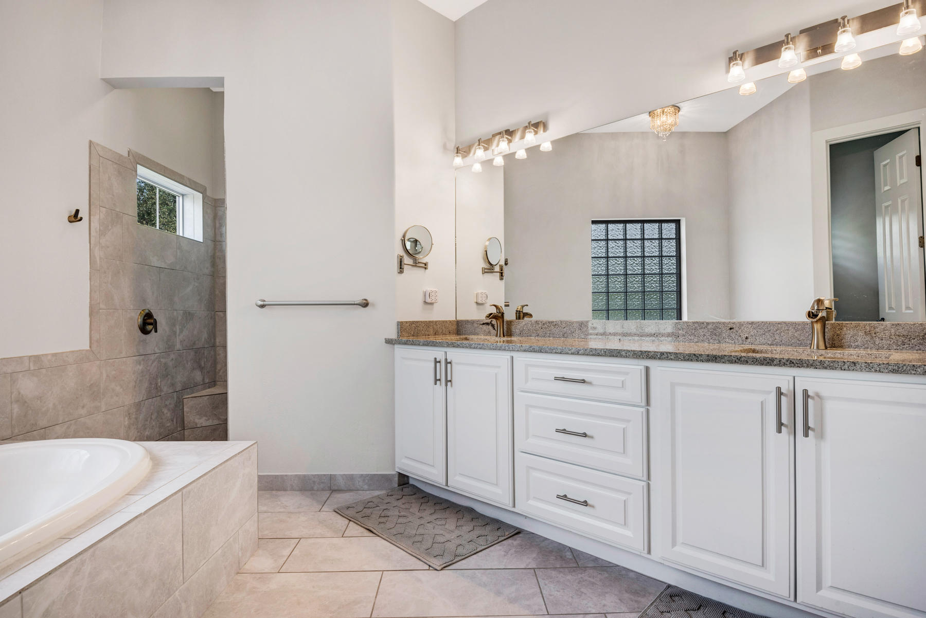 REGATTA BAY PATIO HOMES - Residential