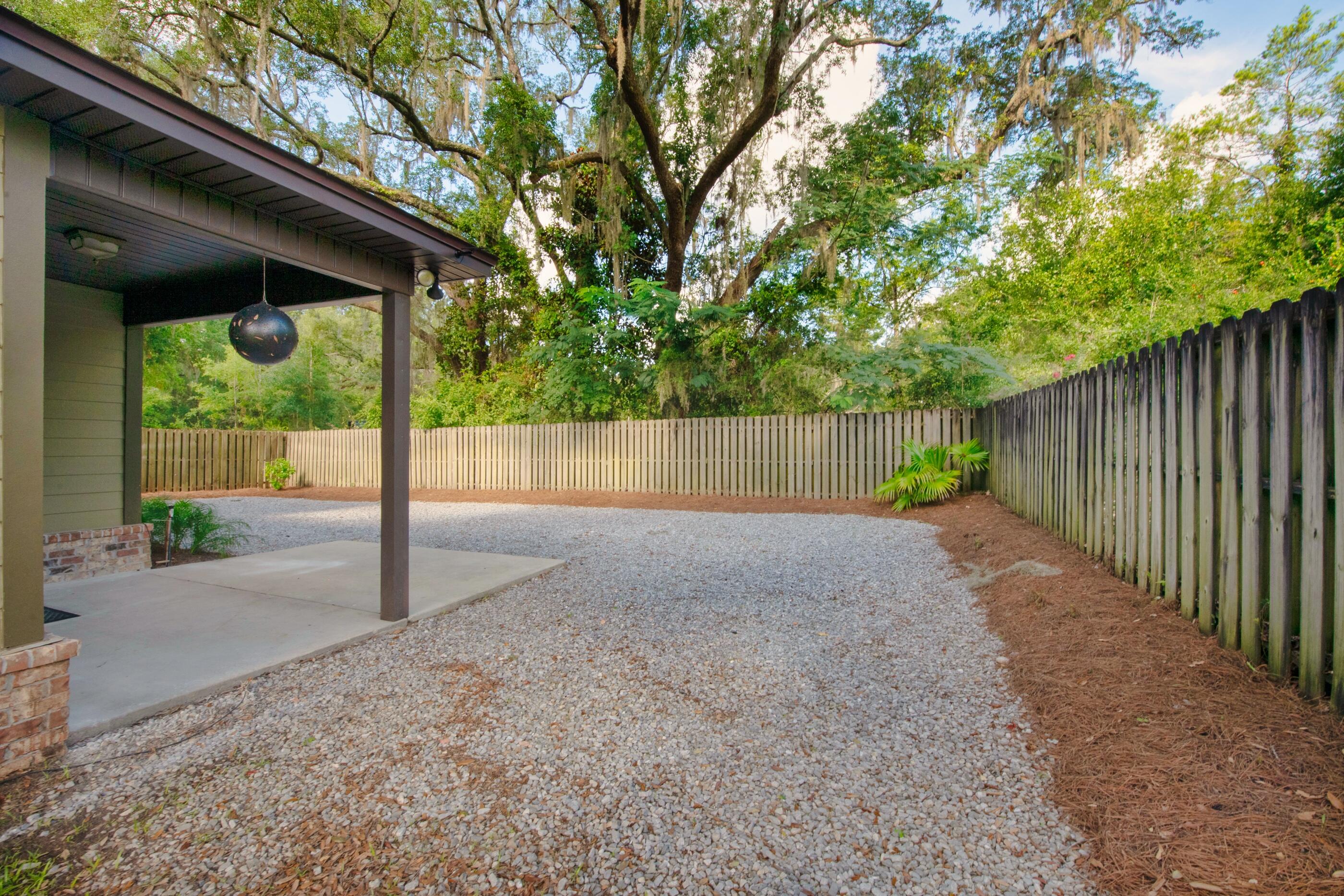 CANOPIES OF FREEPORT - Residential