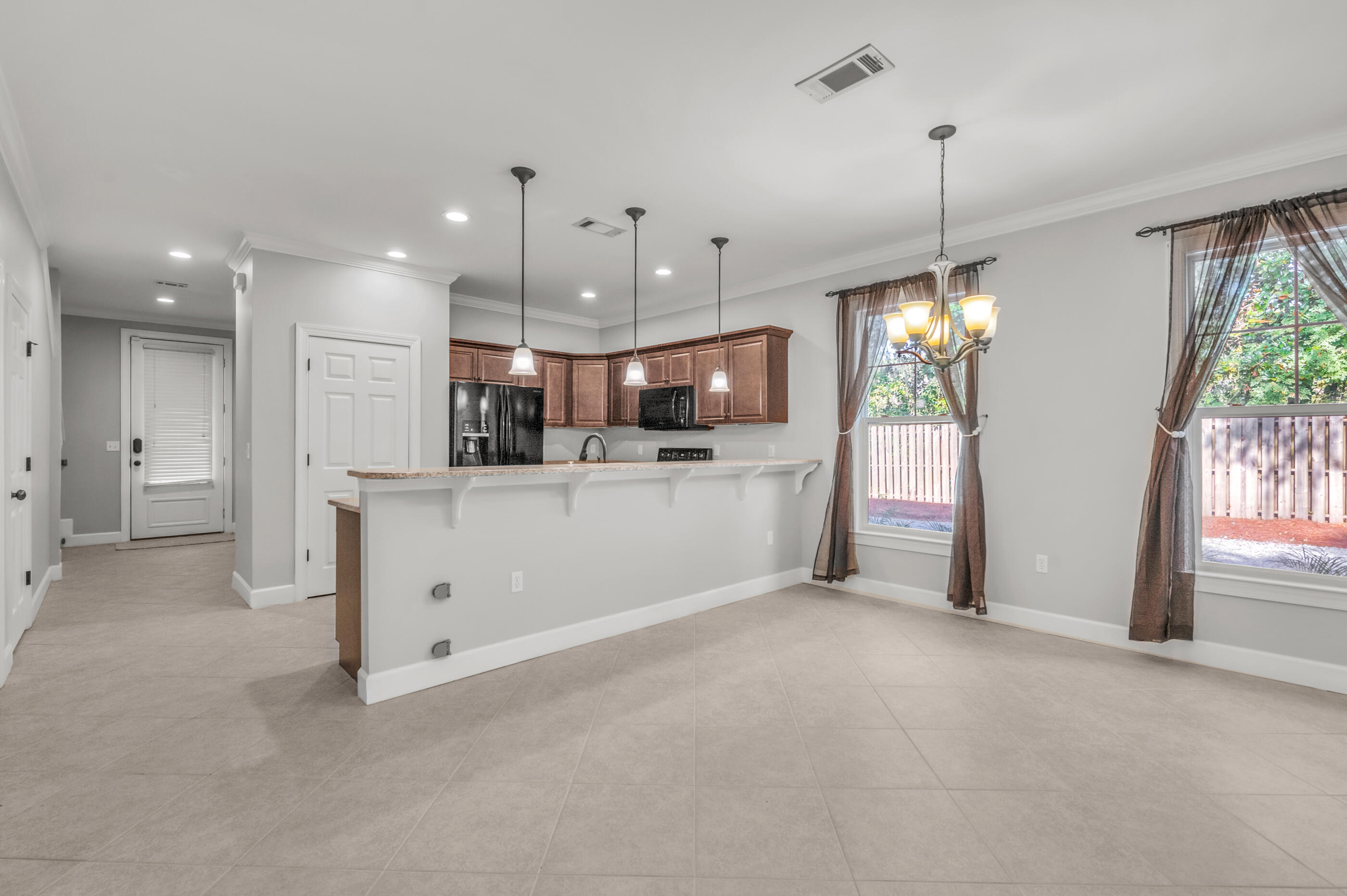 CANOPIES OF FREEPORT - Residential