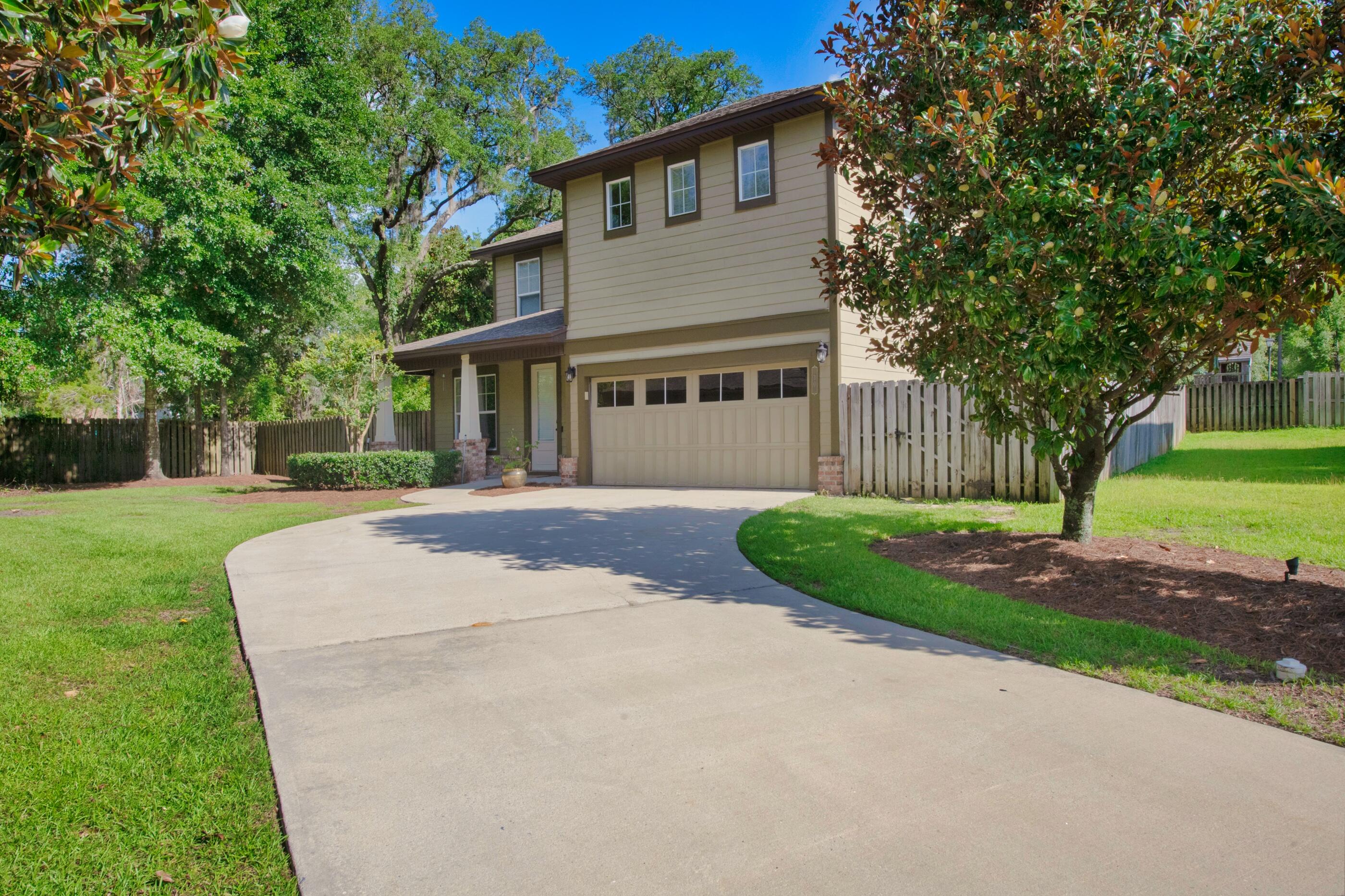CANOPIES OF FREEPORT - Residential