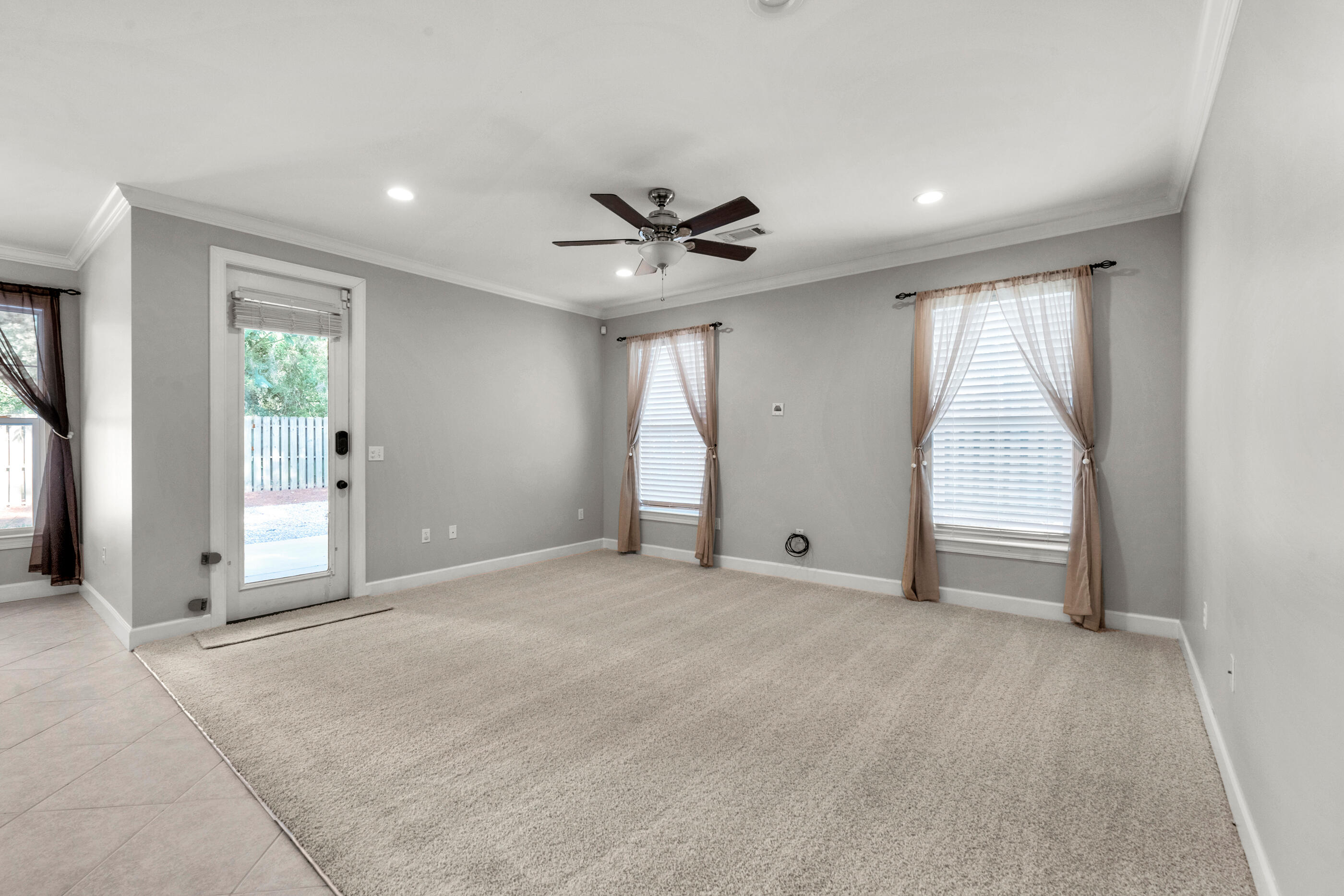 CANOPIES OF FREEPORT - Residential