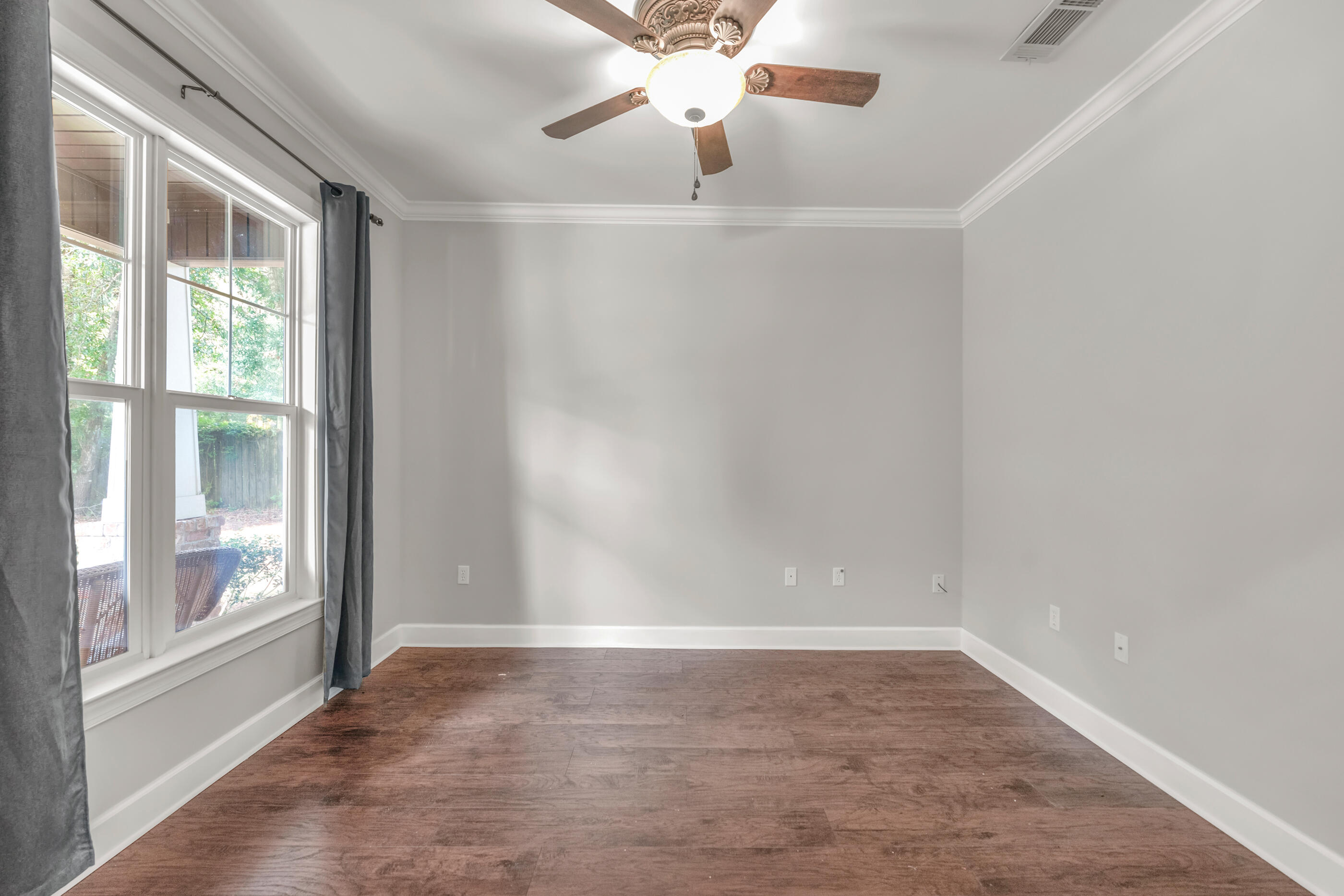 CANOPIES OF FREEPORT - Residential