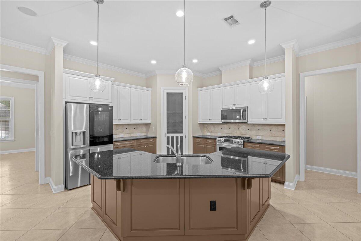 SWIFT CREEK PH VI - Residential