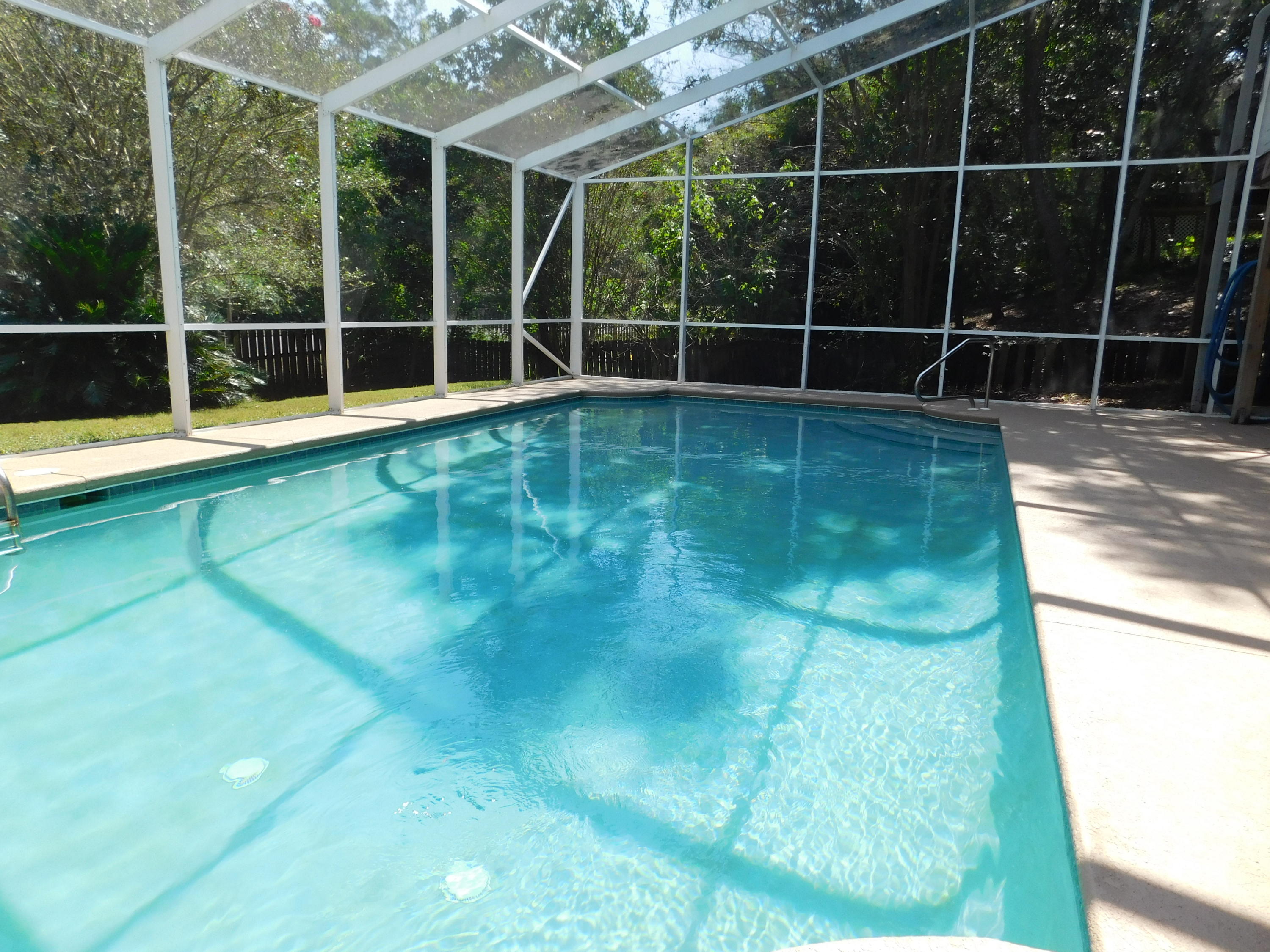 PARKWOOD ESTATES PH 1 BLUEWATER BAY - Residential