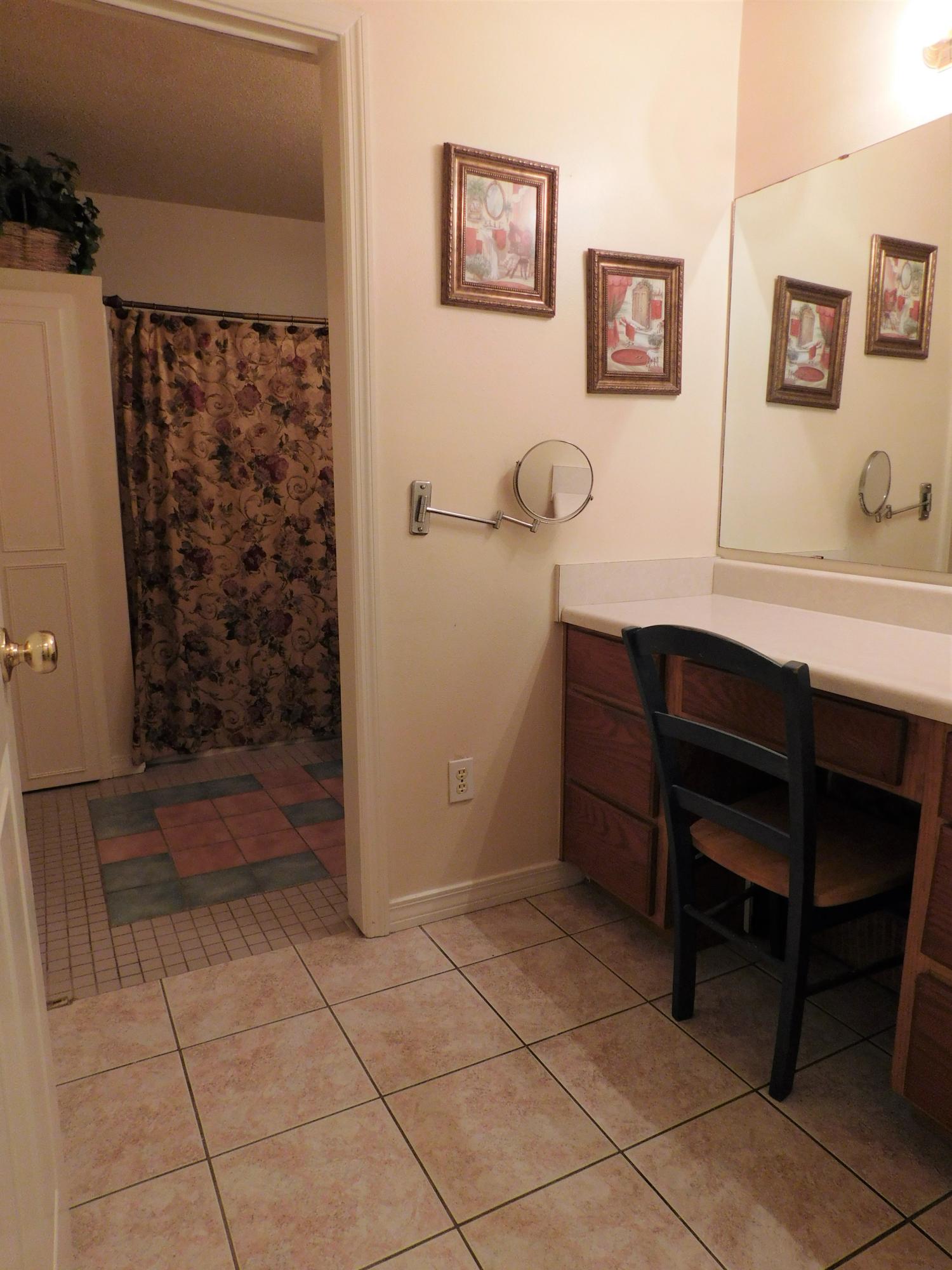 PARKWOOD ESTATES PH 1 BLUEWATER BAY - Residential