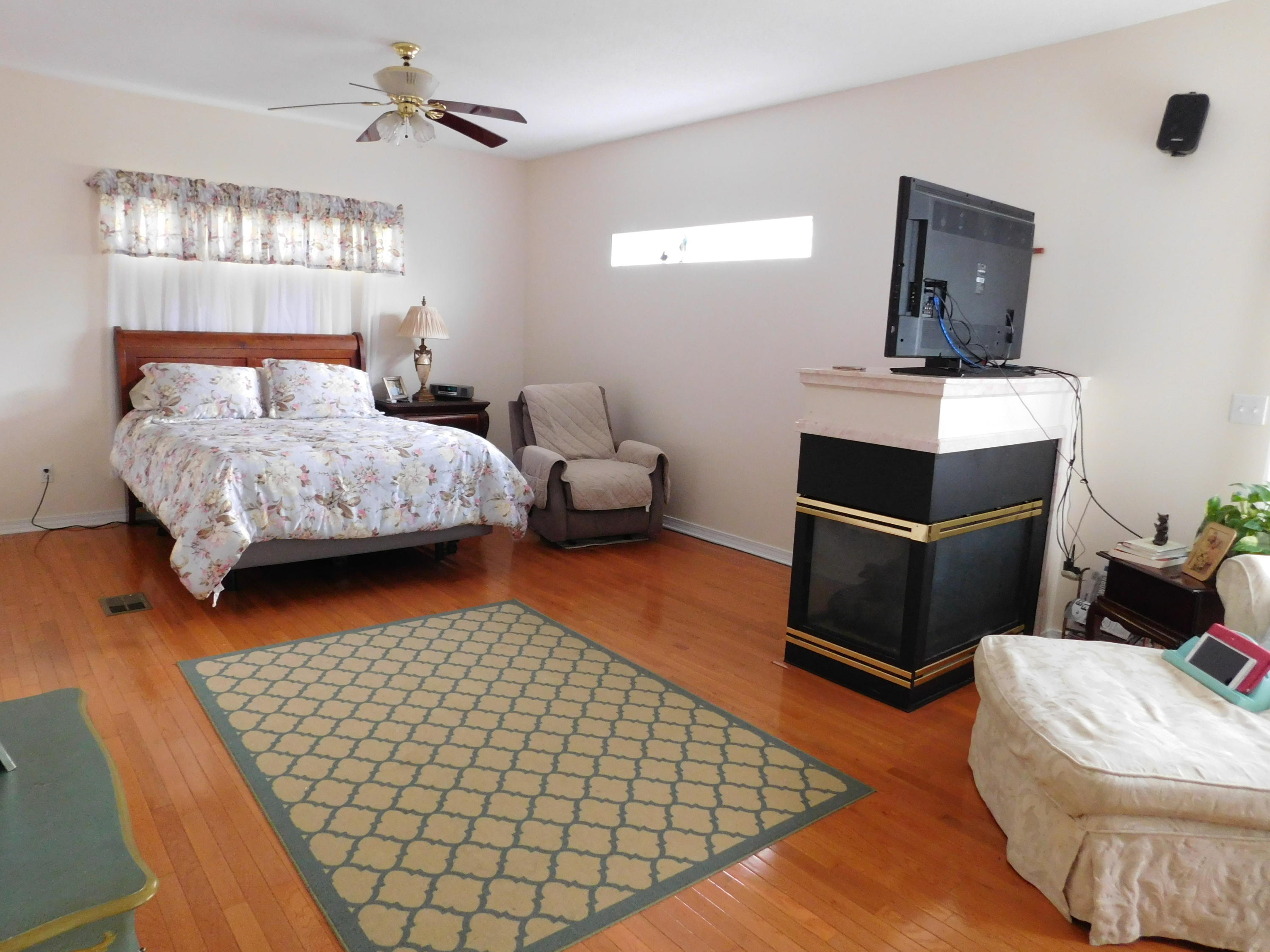 PARKWOOD ESTATES PH 1 BLUEWATER BAY - Residential