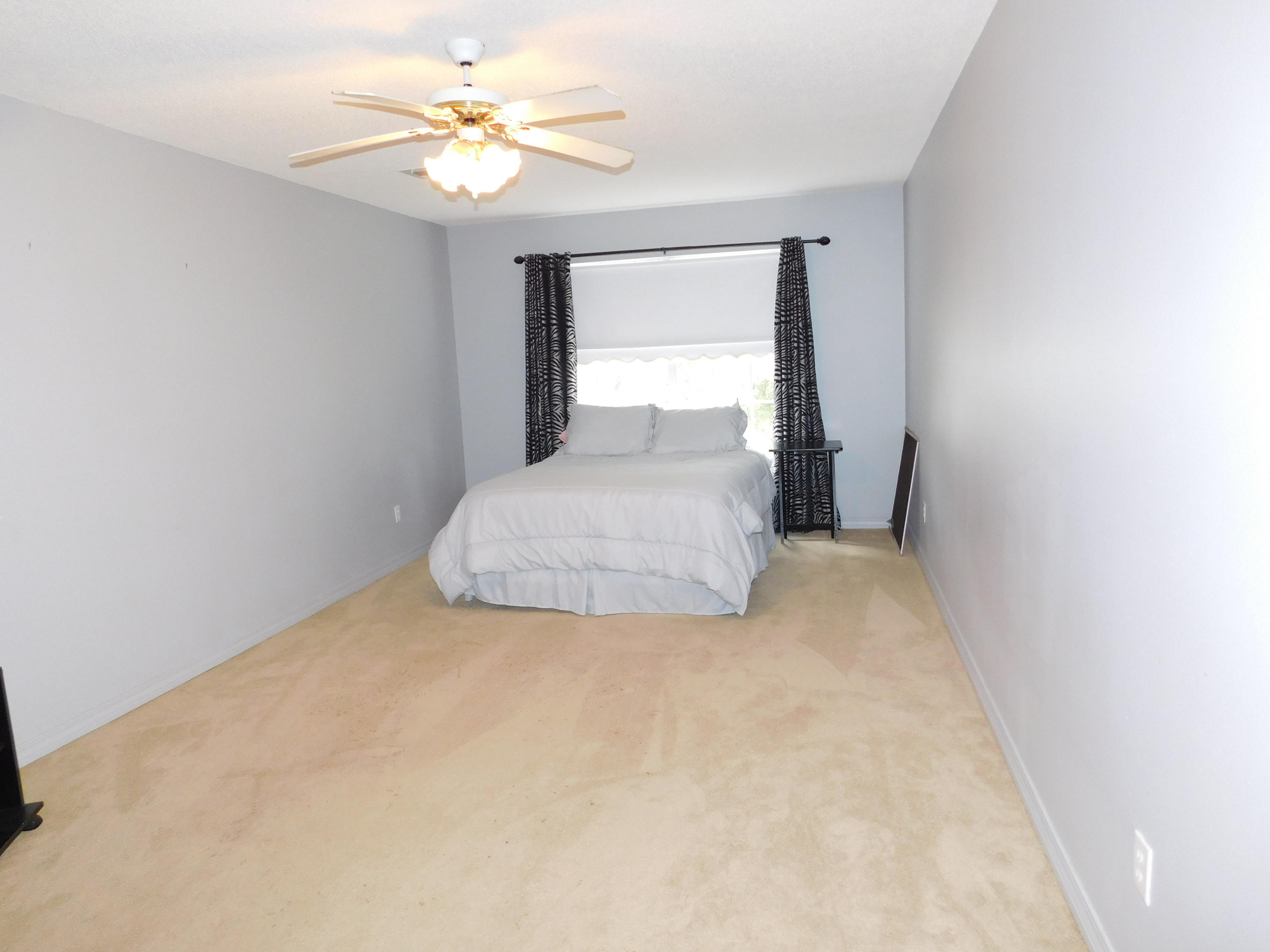 PARKWOOD ESTATES PH 1 BLUEWATER BAY - Residential