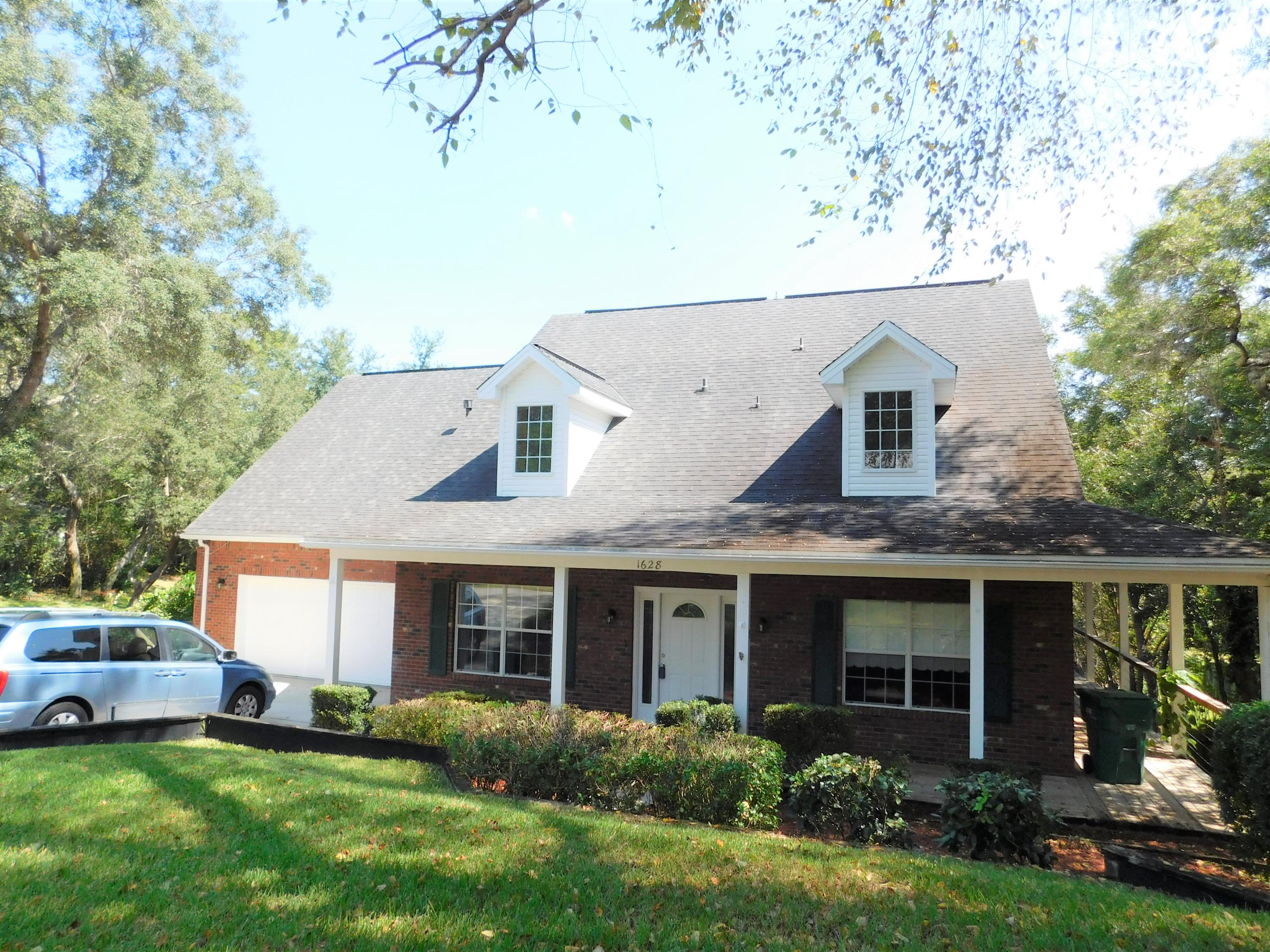 PARKWOOD ESTATES PH 1 BLUEWATER BAY - Residential