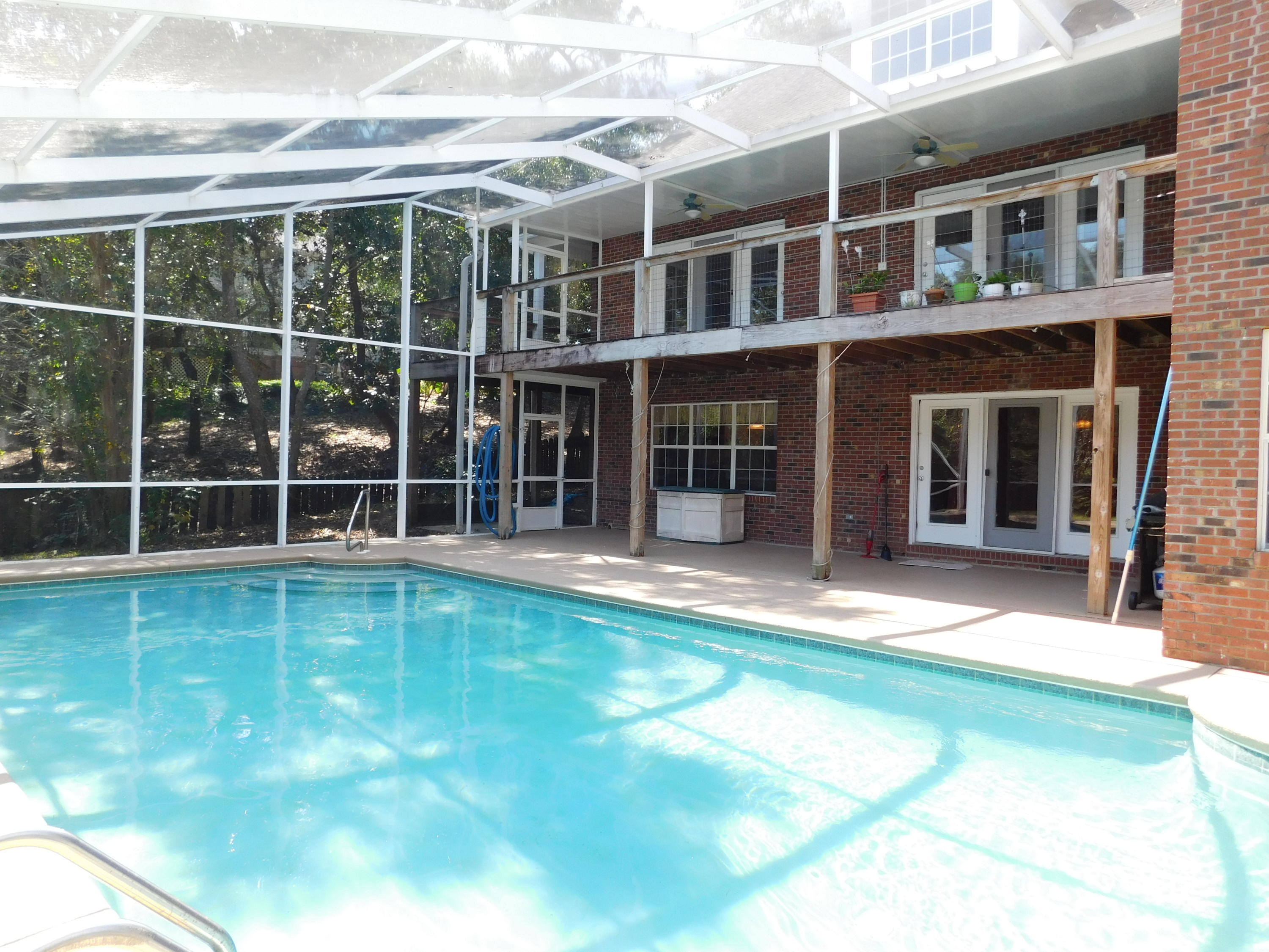 PARKWOOD ESTATES PH 1 BLUEWATER BAY - Residential