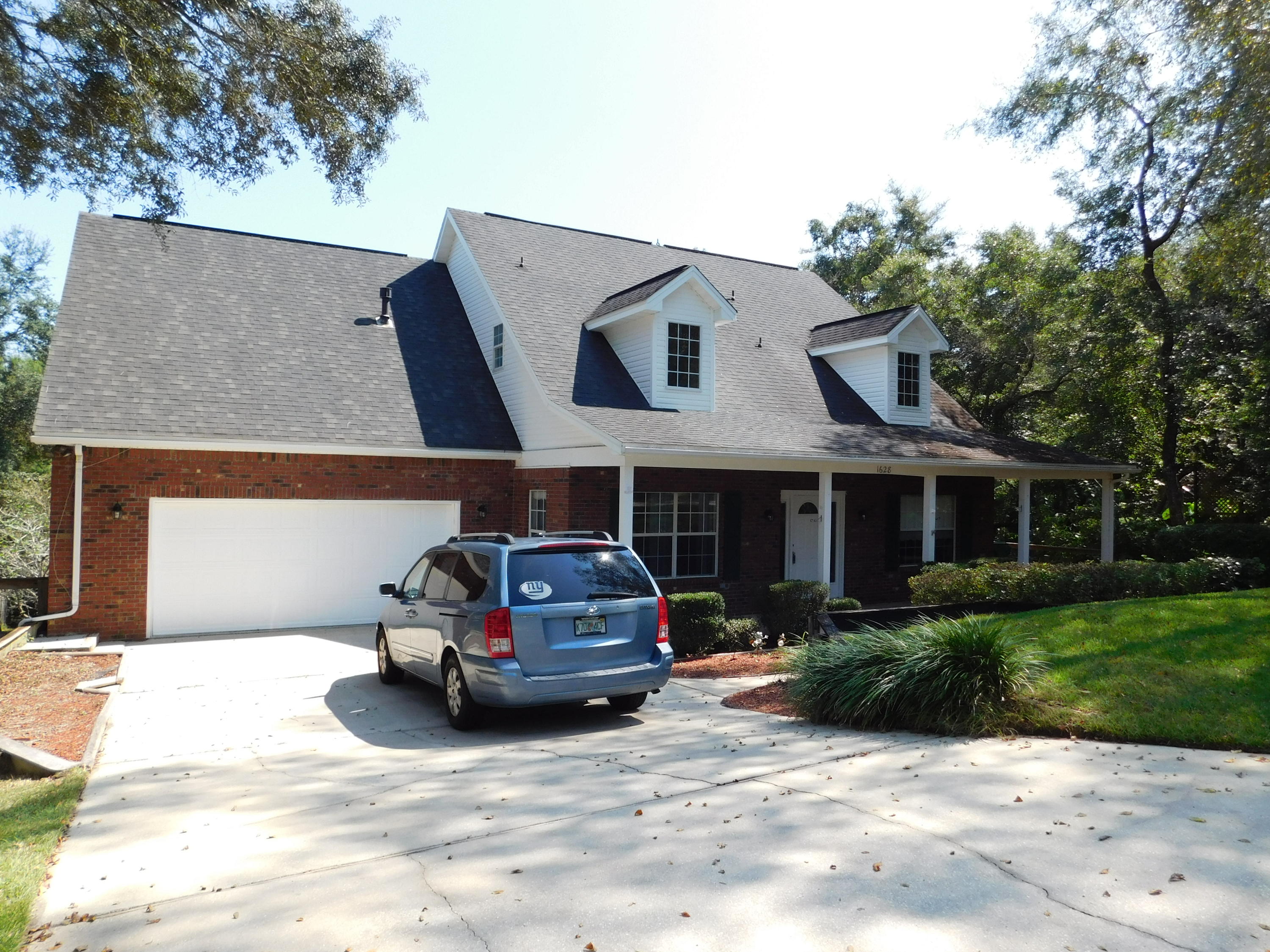 PARKWOOD ESTATES PH 1 BLUEWATER BAY - Residential