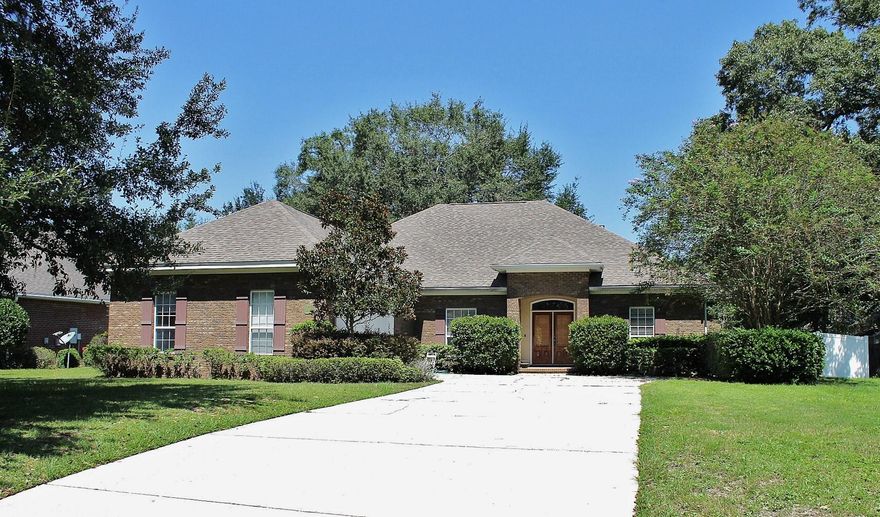 Move- In Ready home (South of I-10) located in Highly Desired neighborhood of Juniper Creek Estates. This fabulous home is complemented with a large formal dining area, 10' ceilings, gas fireplace, family room with built in storage units, two lanais (one off the main living area), trey ceilings, french doors, over sized bedrooms and a privacy fence. The master suite has an over sized walk-in closet, trey ceiling, private shower, dual vanities and a whirlpool tub. Juniper Creek is a private community with side walks, a private pond, and nature trails. Juniper Creek is close to both Duke Field and Eglin AFB. This home is a must see!! Note: Washer and Dryer convey with home.** Back on Market ** (Buyers have a 24 Hour First Right of Refusal Contingency.