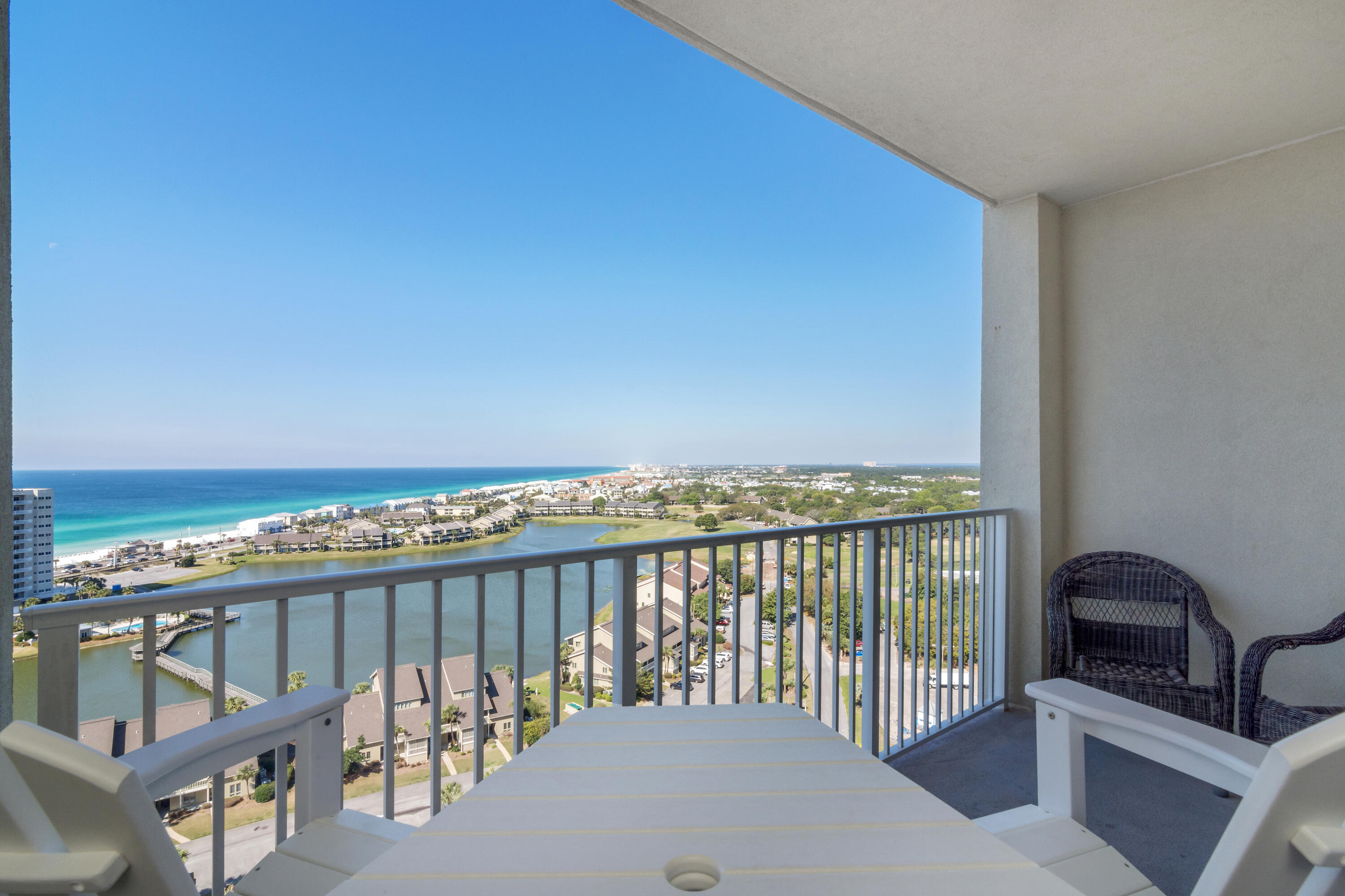 ARIEL DUNES II - Residential