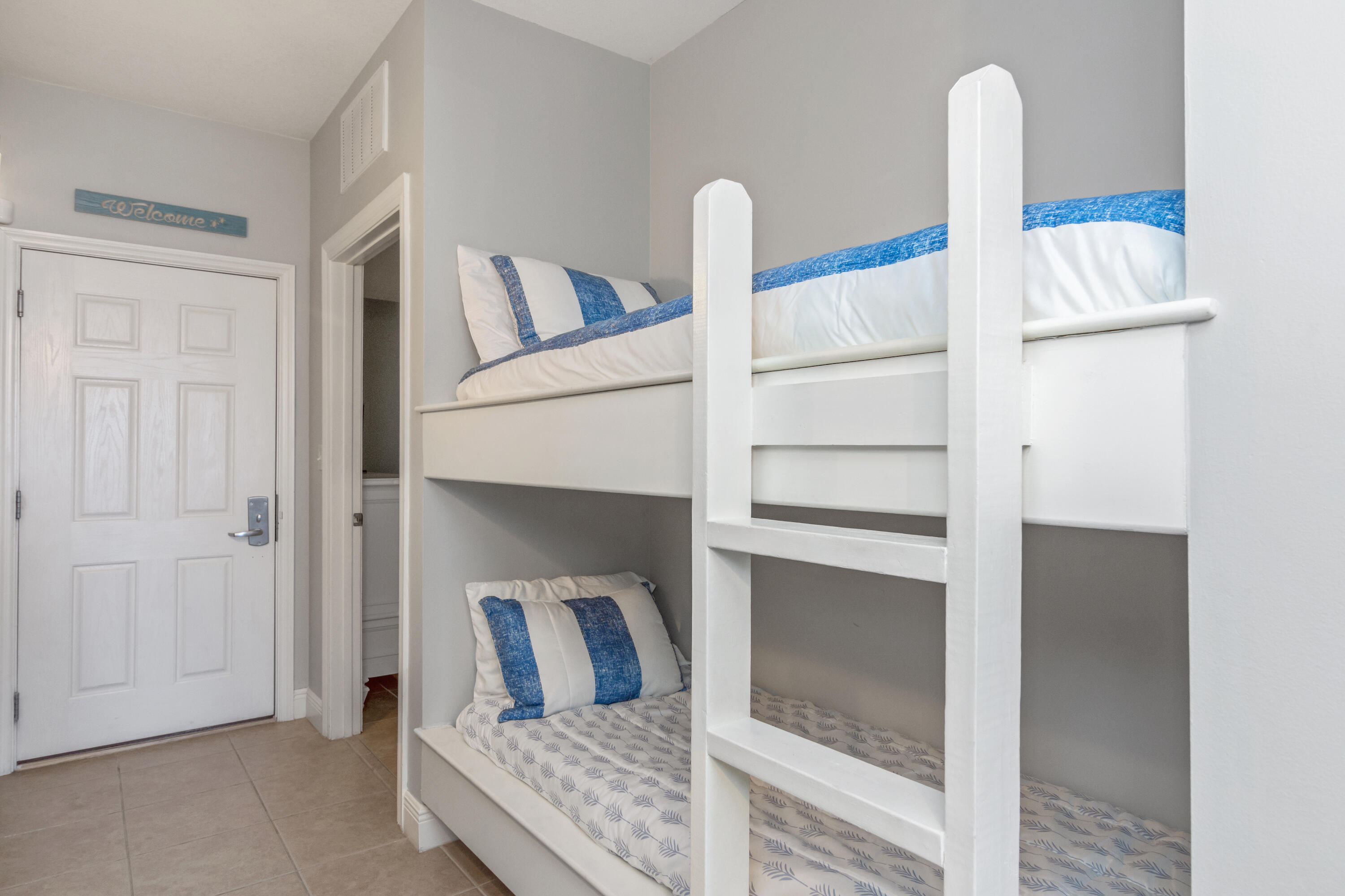 ARIEL DUNES II - Residential