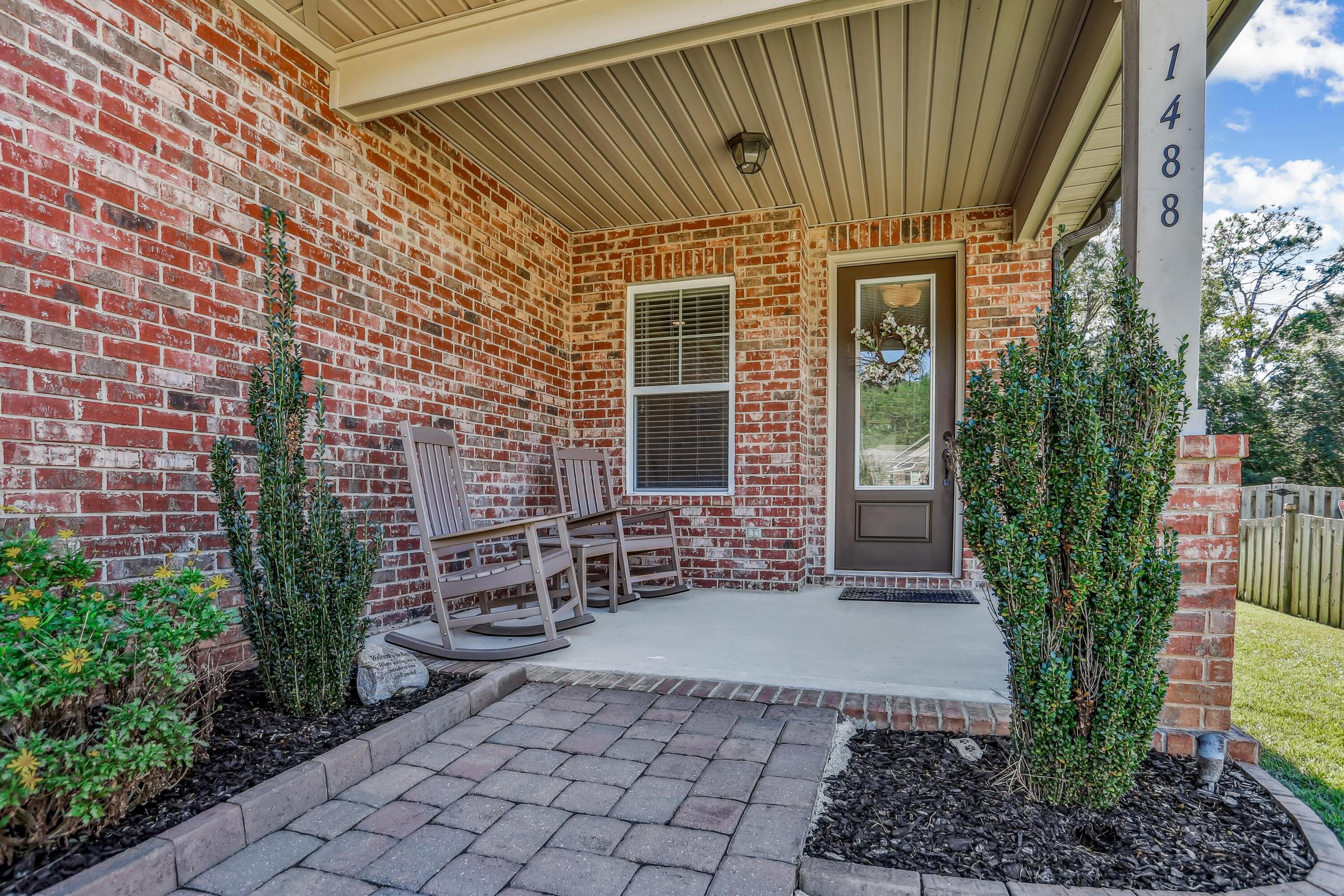 MILL CREEK FARMS - Residential