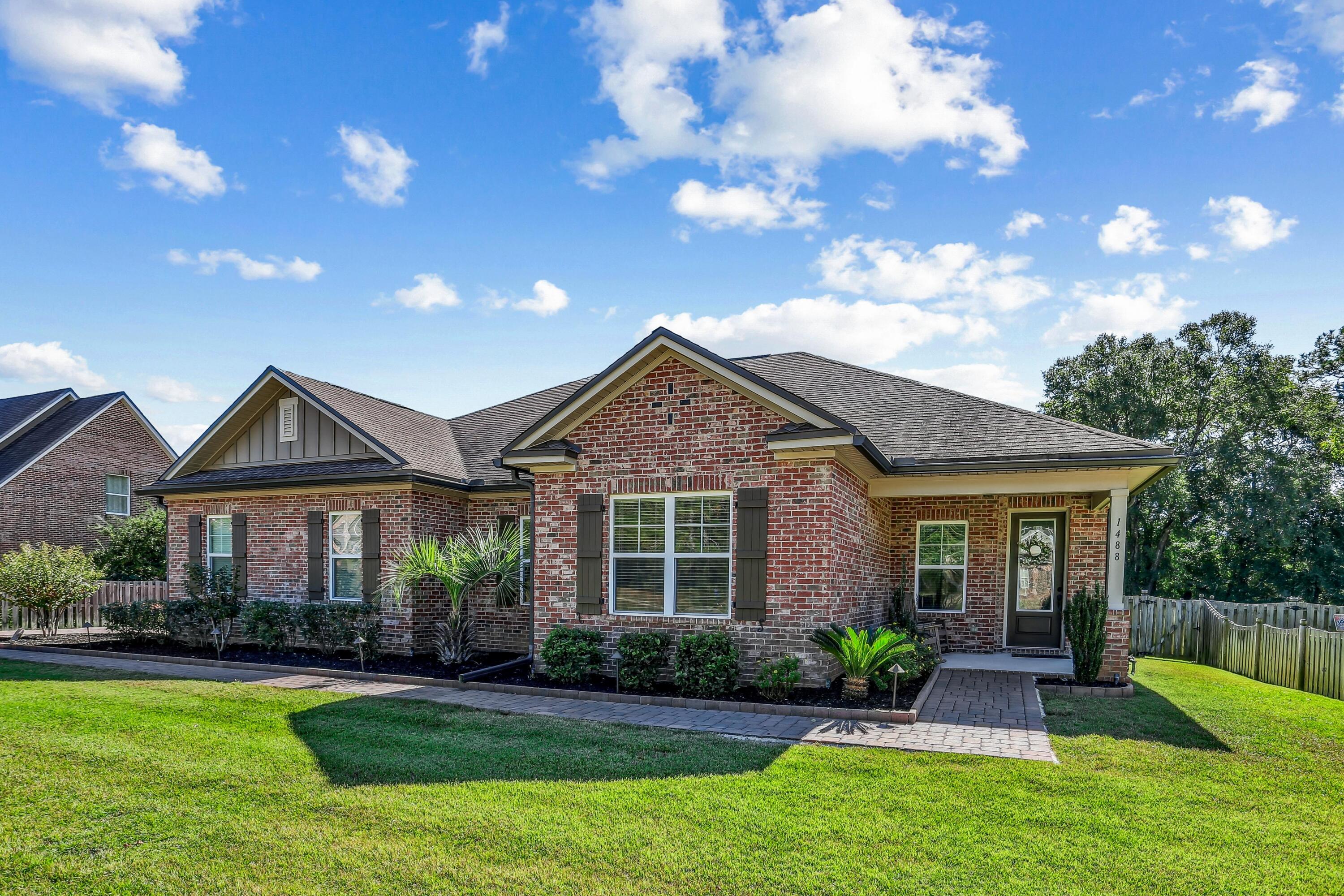 MILL CREEK FARMS - Residential