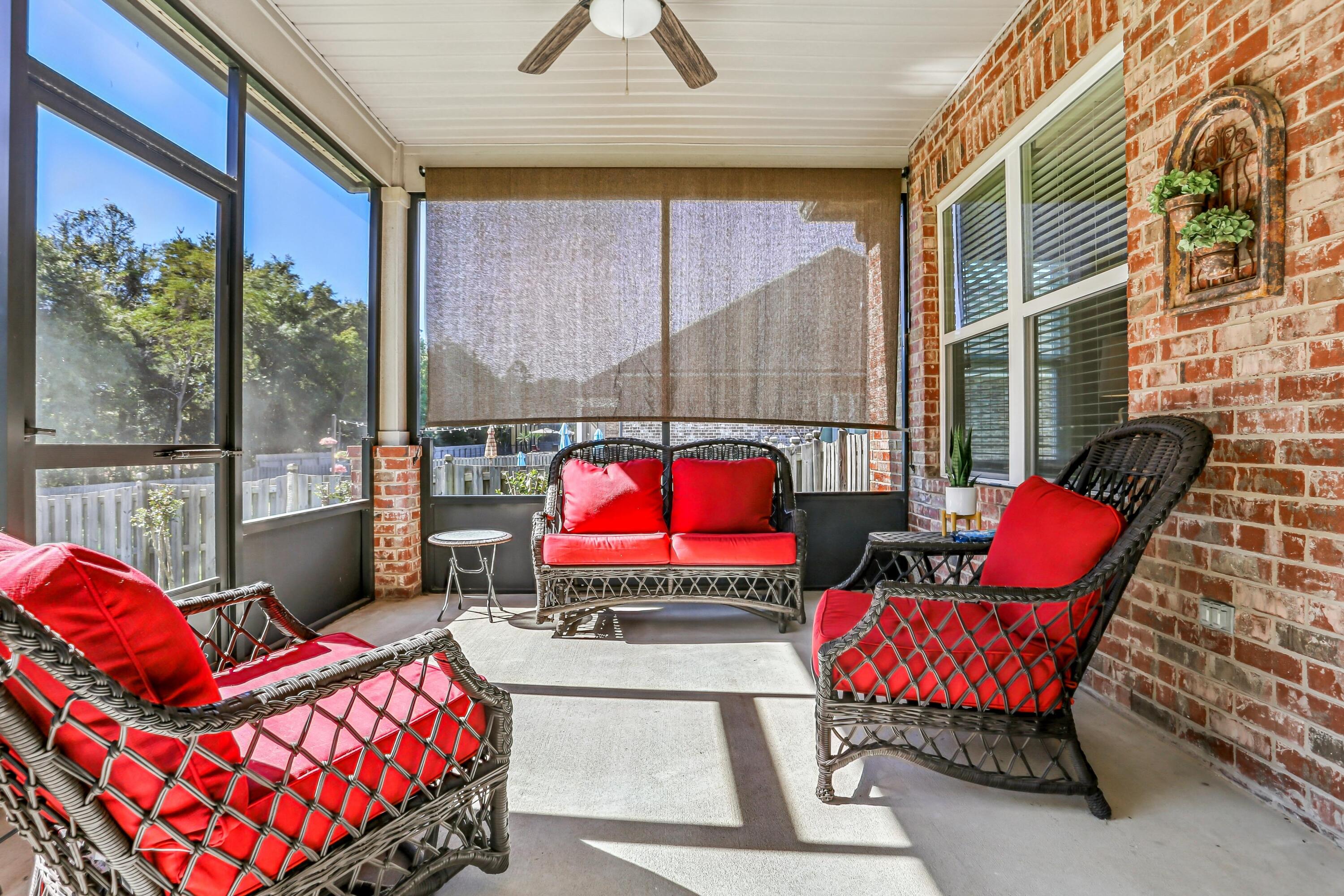 MILL CREEK FARMS - Residential