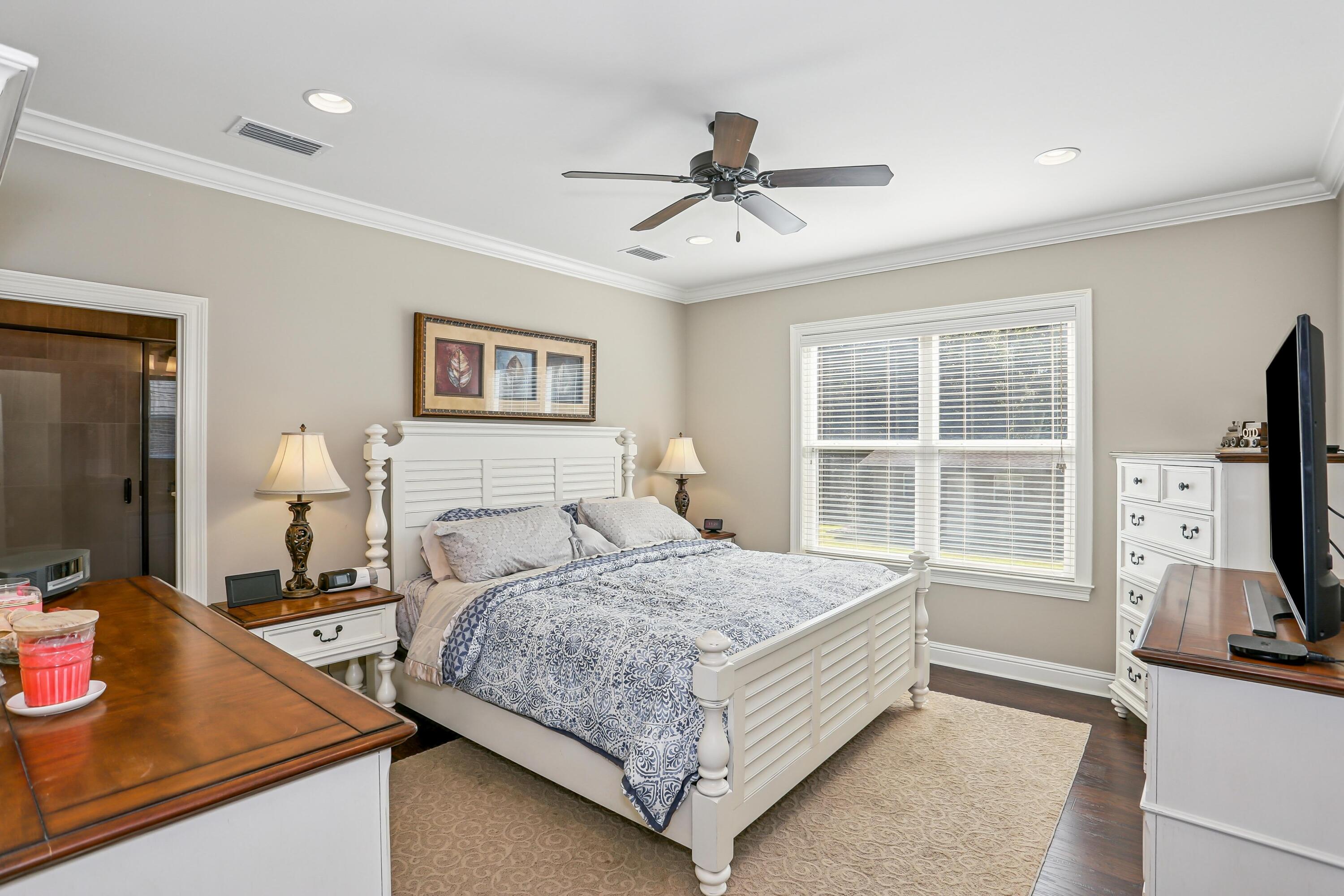 MILL CREEK FARMS - Residential