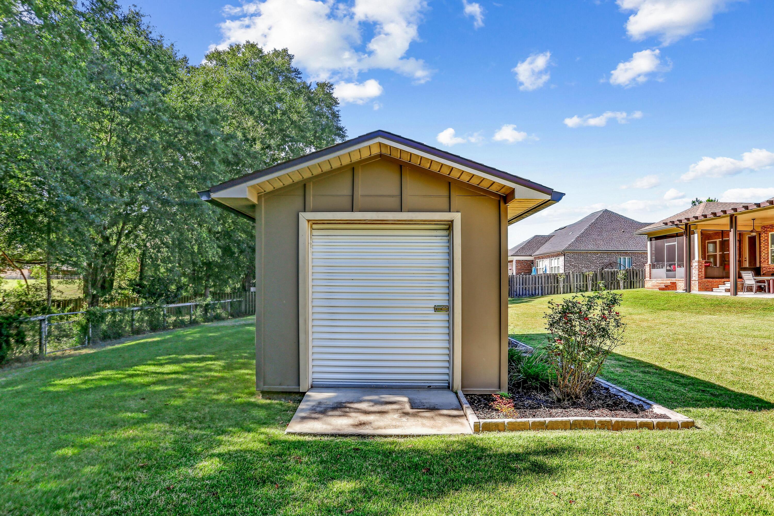 MILL CREEK FARMS - Residential