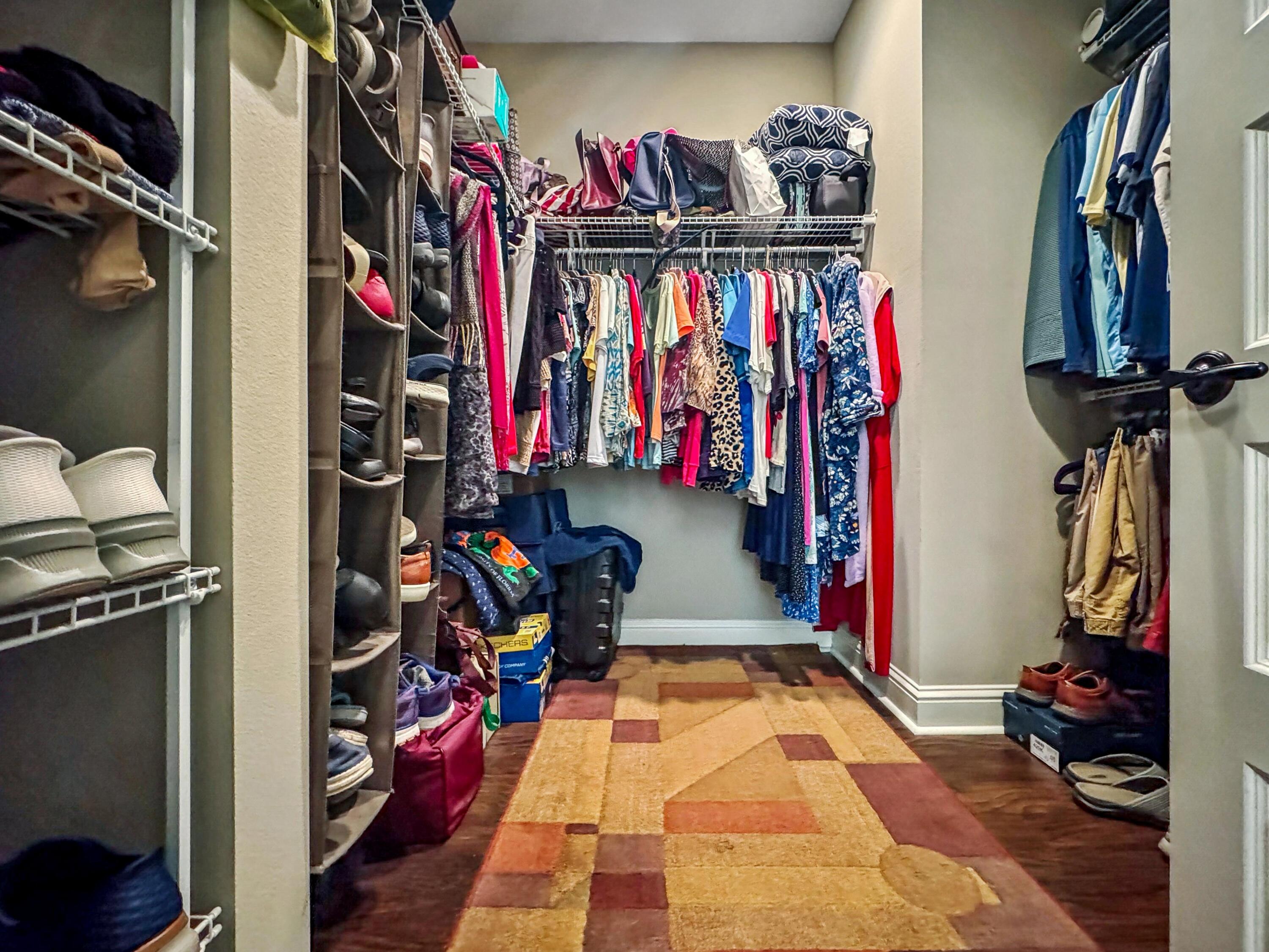 MILL CREEK FARMS - Residential