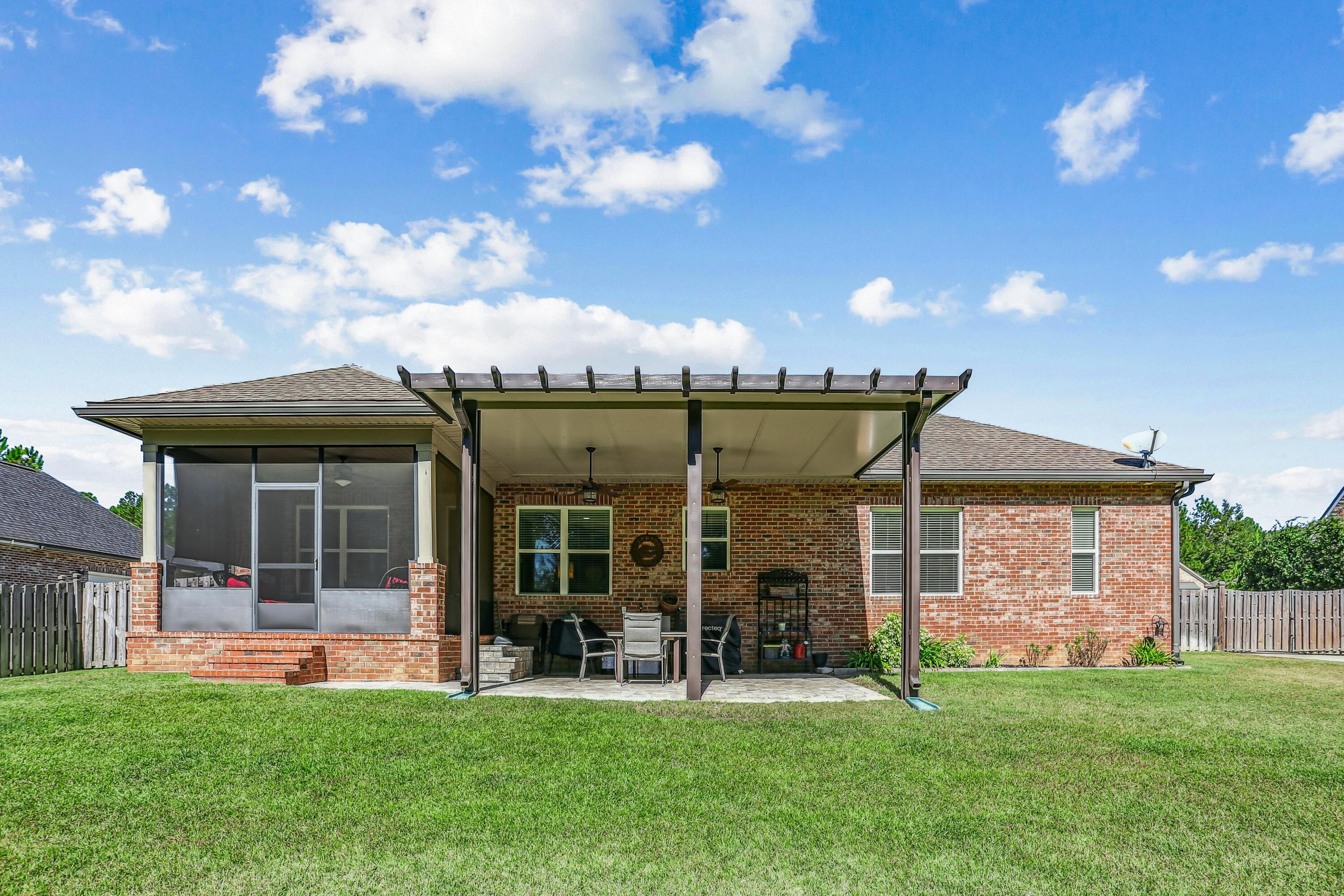 MILL CREEK FARMS - Residential