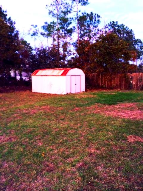 THE PINES - Residential Lease