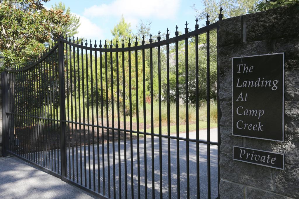 LANDING AT CAMP CREEK S/D - Land