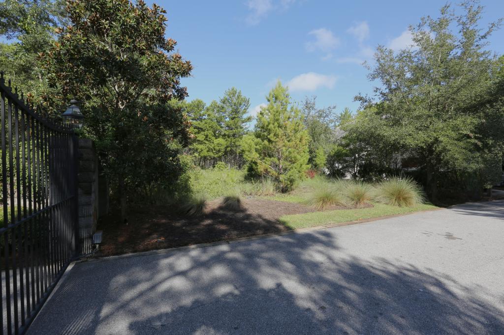 LANDING AT CAMP CREEK S/D - Land