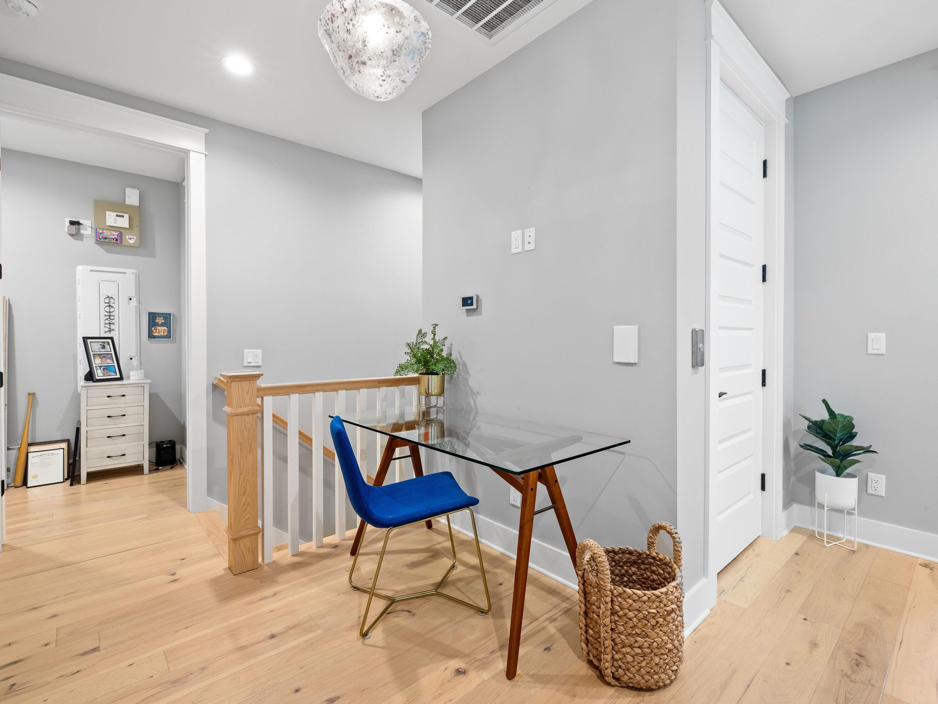 Ridgewalk - Residential