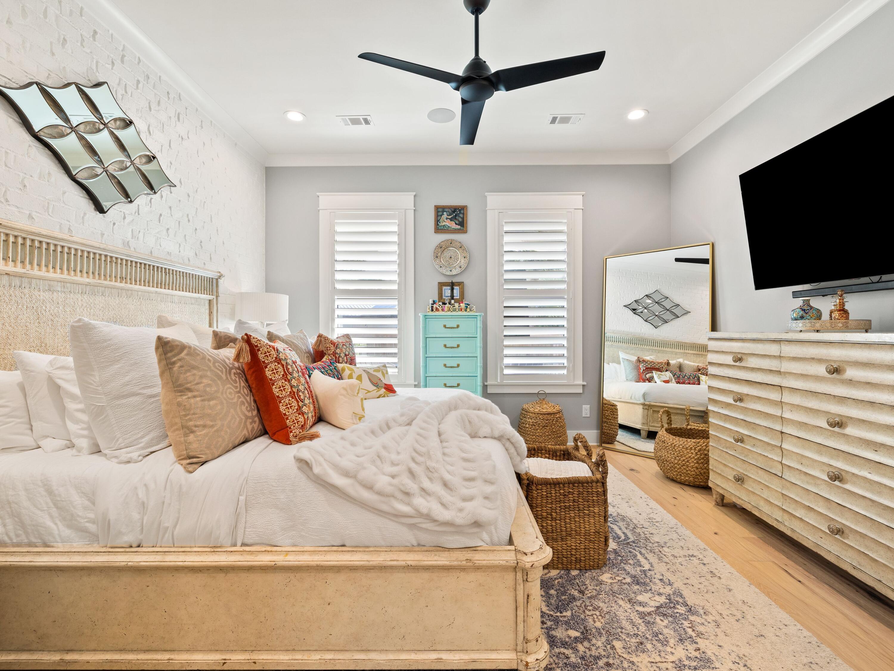 Ridgewalk - Residential