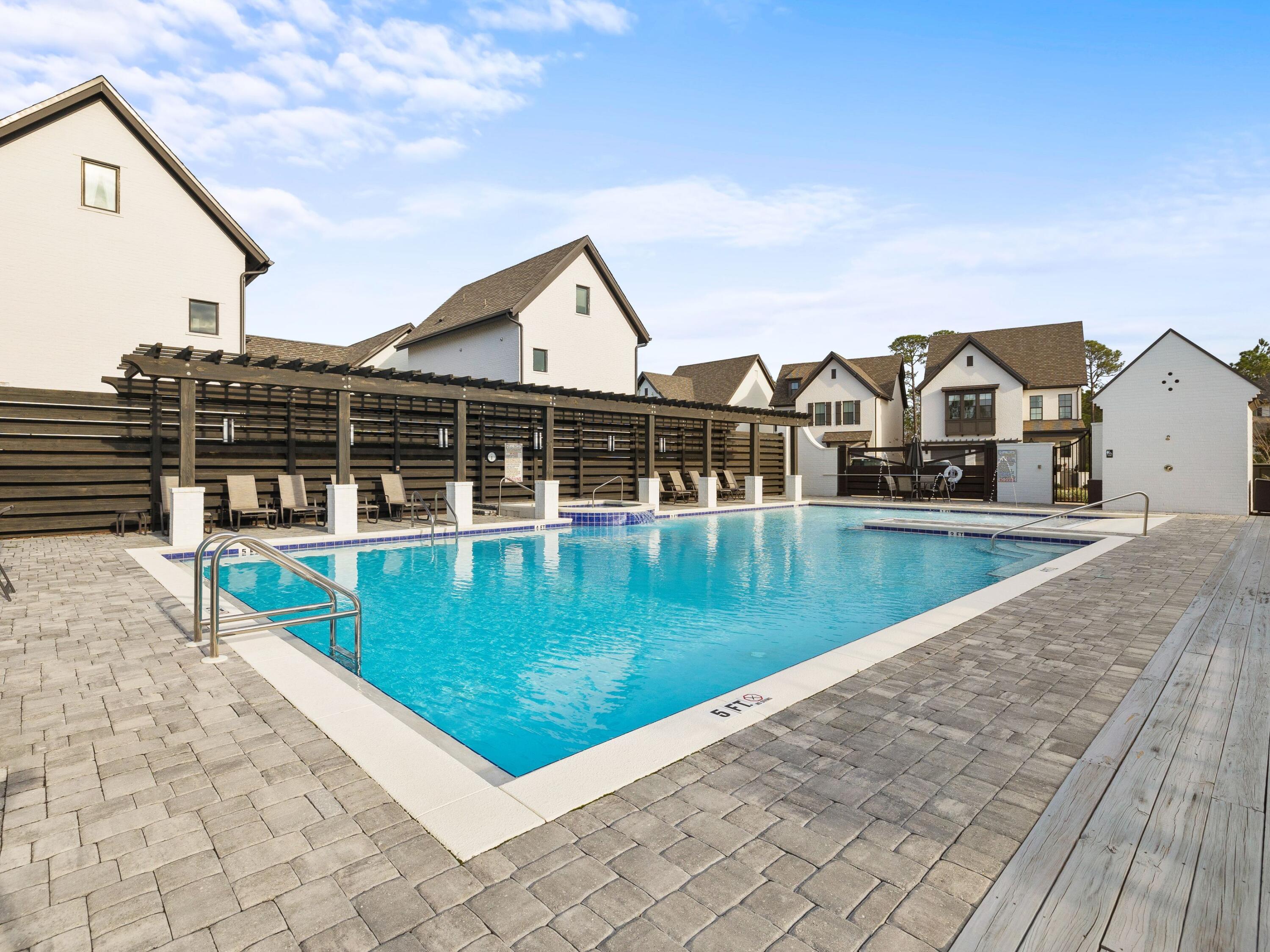 Ridgewalk - Residential