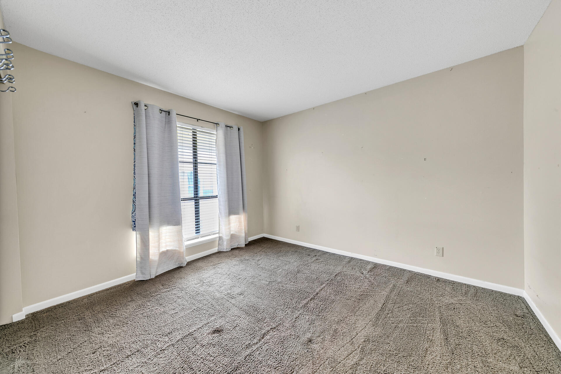 SANDPIPER COVE PH 12 - Residential