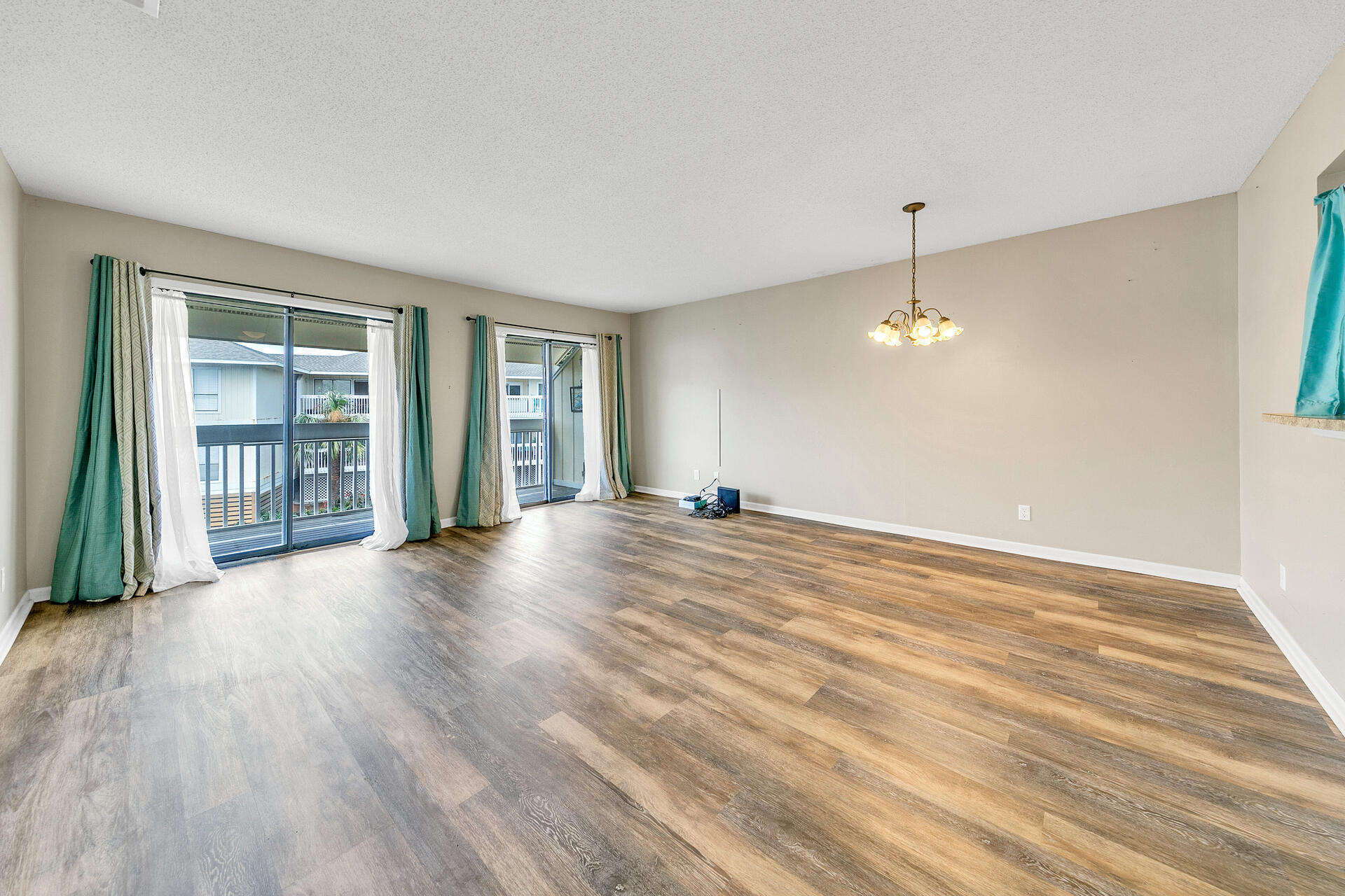SANDPIPER COVE PH 12 - Residential