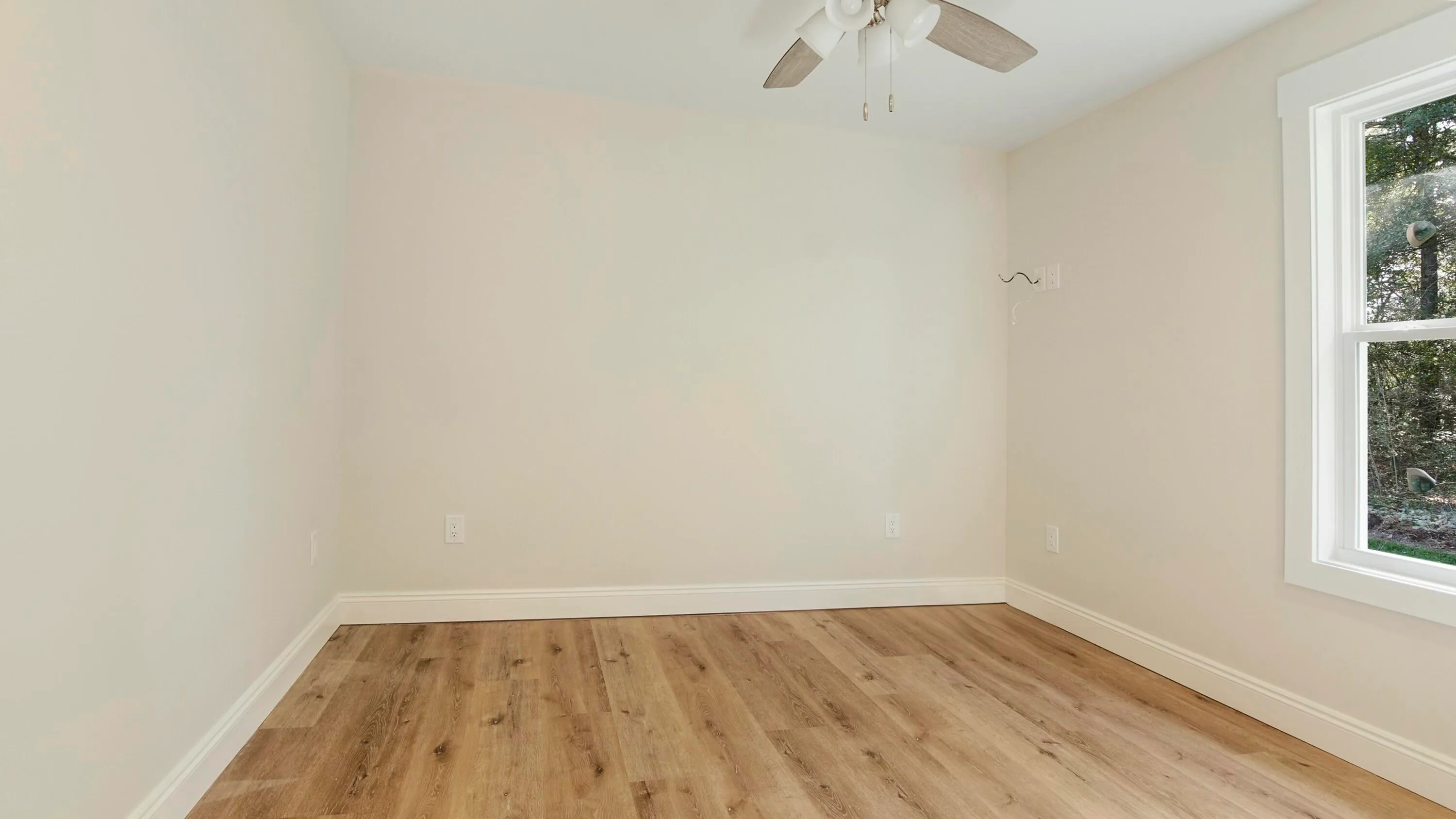 Defuniak Springs, Florida 32433, United States, 3 Bedrooms Bedrooms, ,2 BathroomsBathrooms,Residential,Active,110980