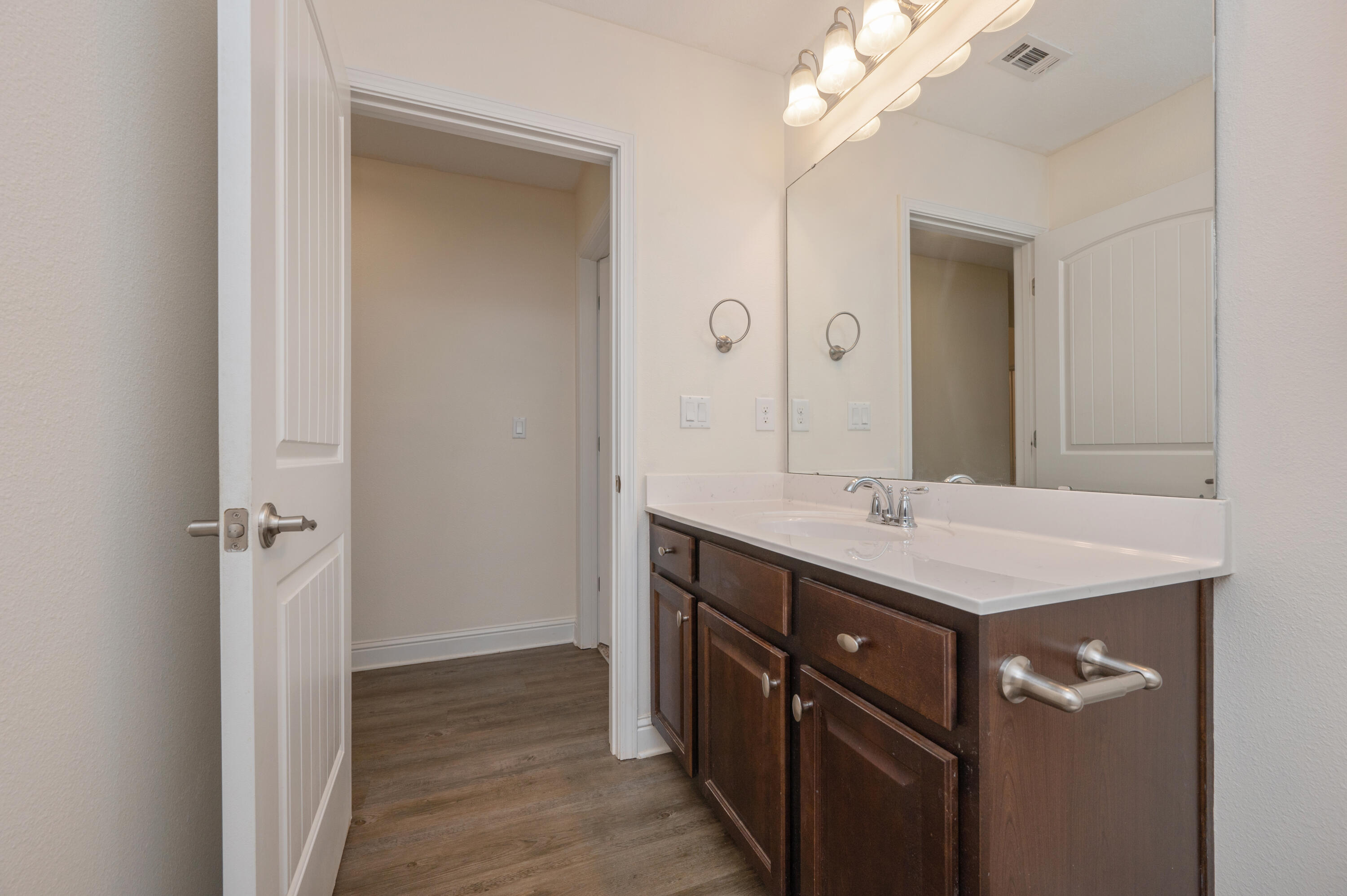BROOKE ESTATES PH III - Residential Lease