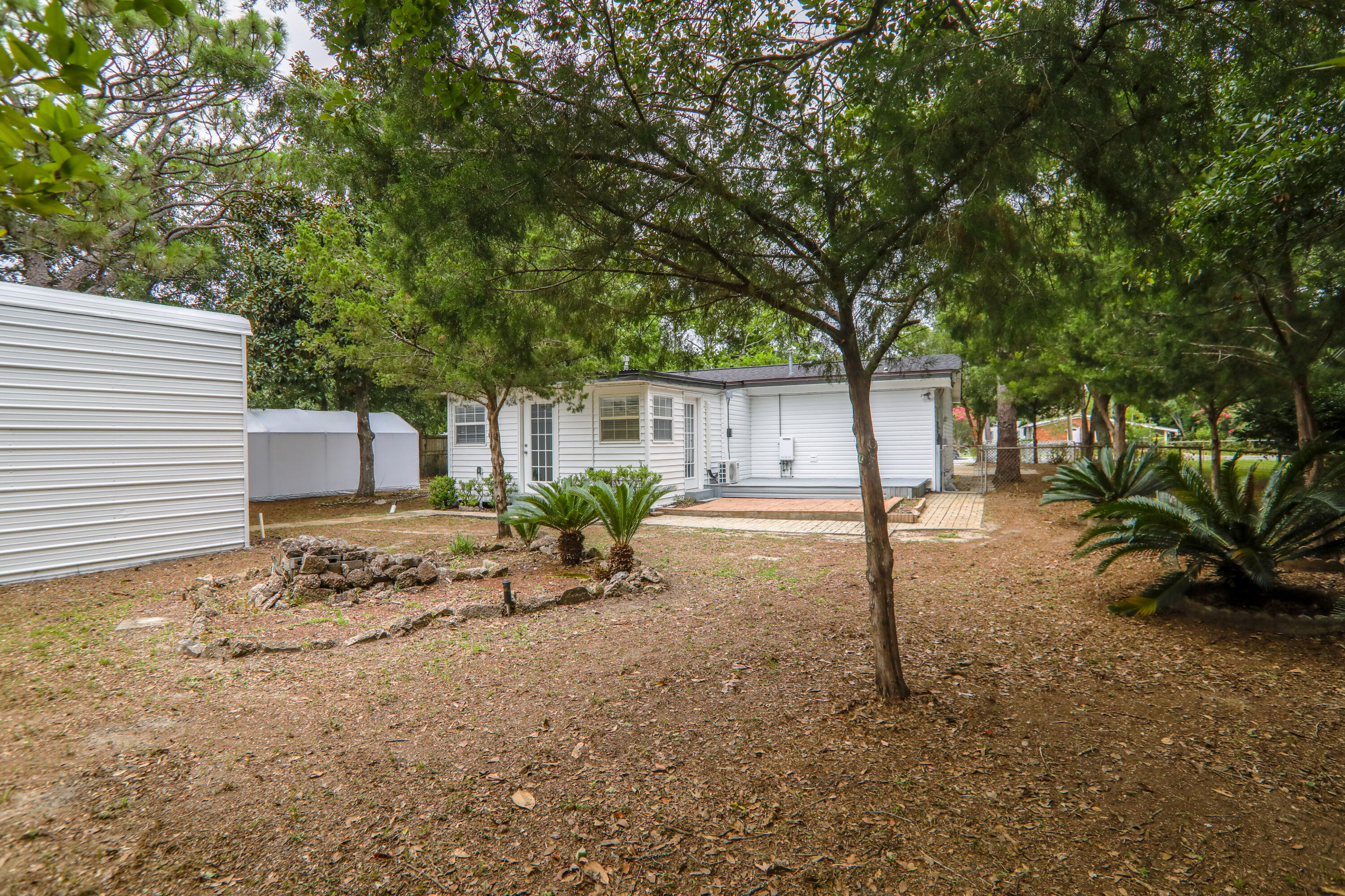 ELLIOTTS POINT RESUB - Residential