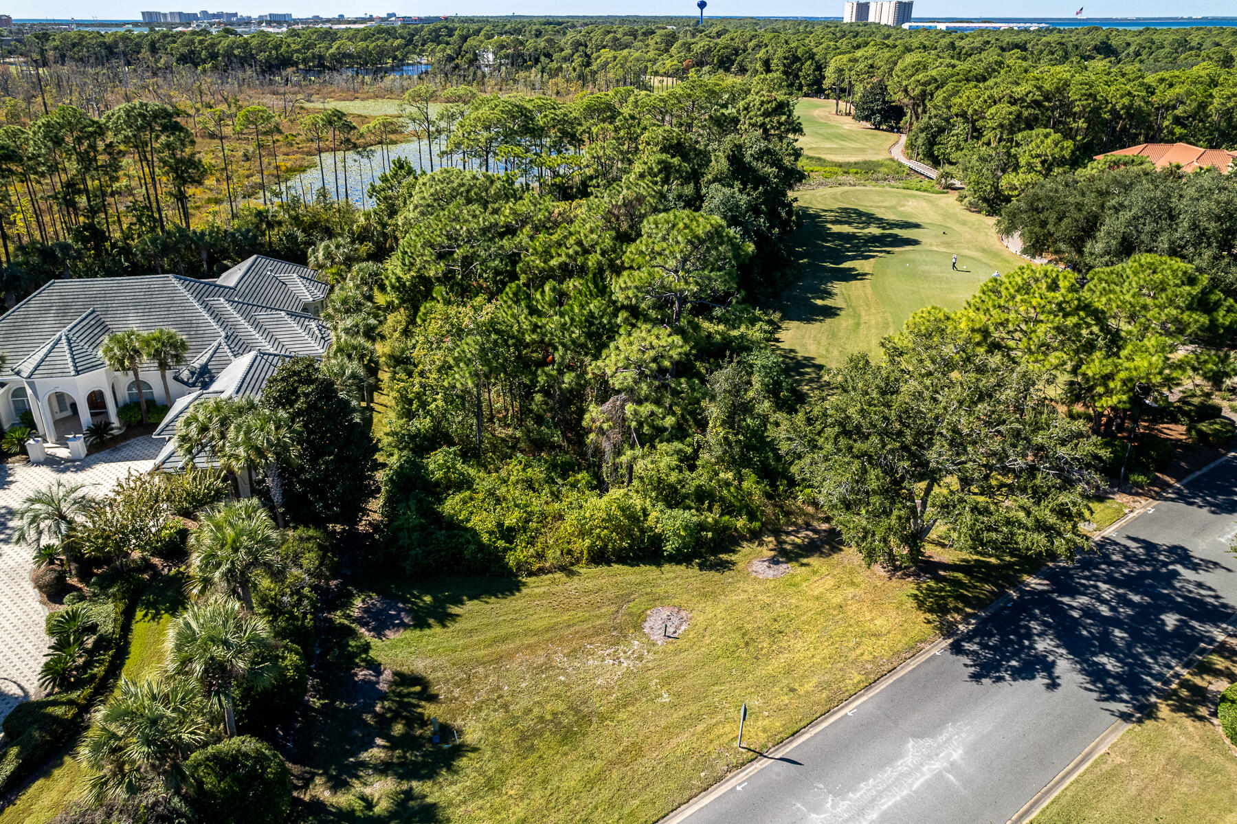 REGATTA BAY PH 3 - Land