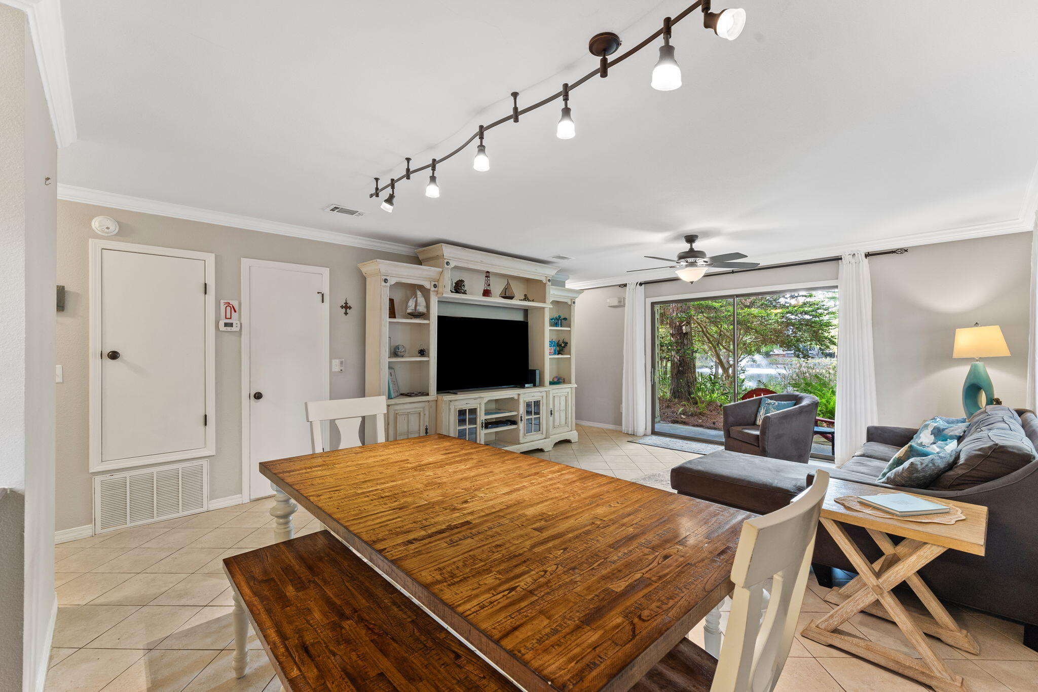 CASSINE GARDENS T/H PH 4 - Residential