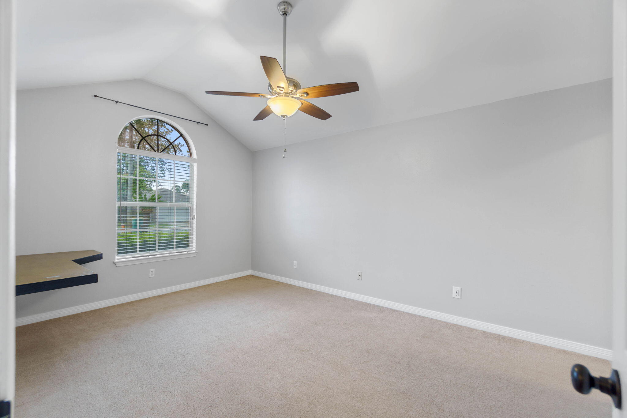 SUMMER HILLS - Residential Lease