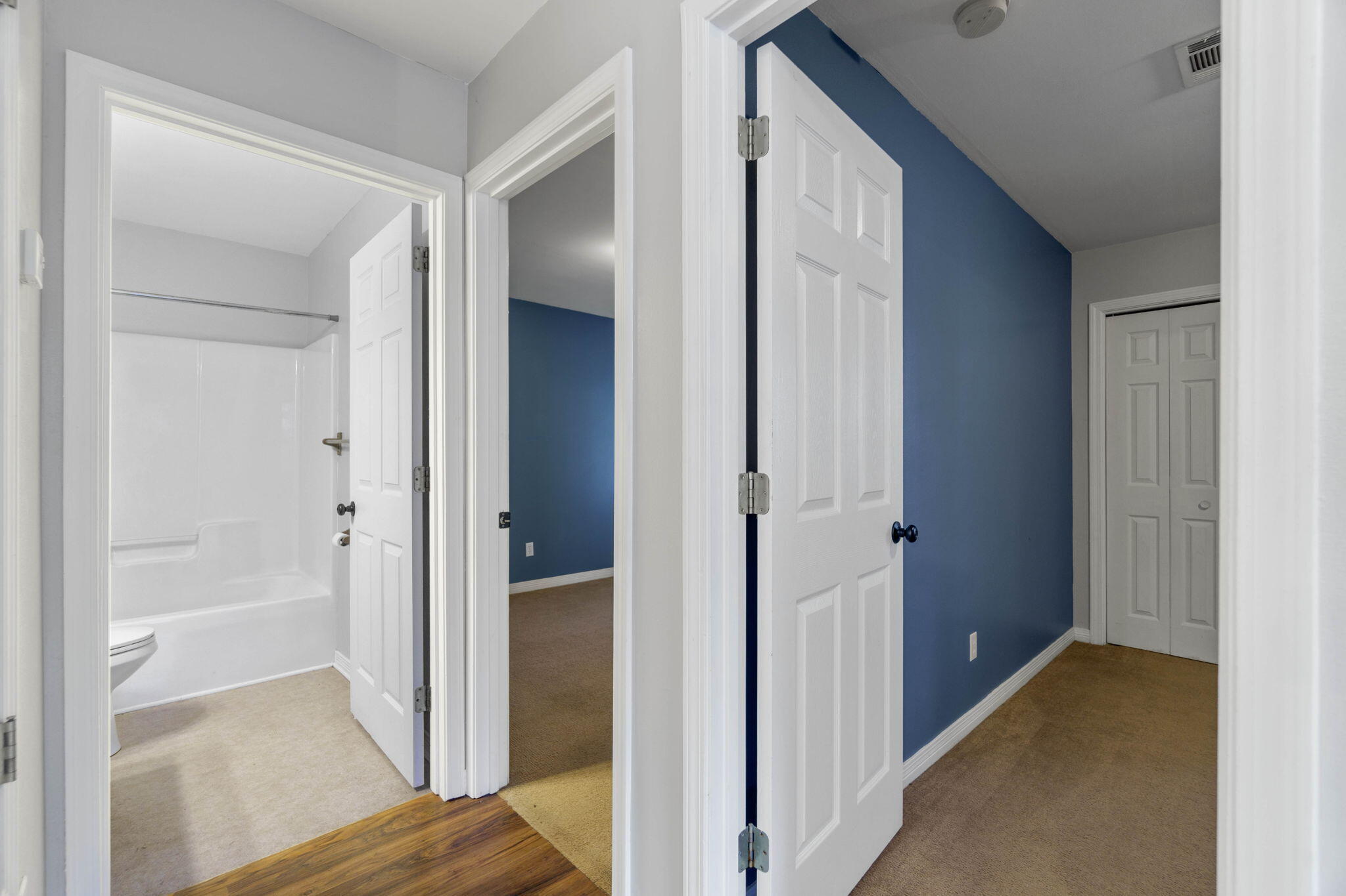 SUMMER HILLS - Residential Lease