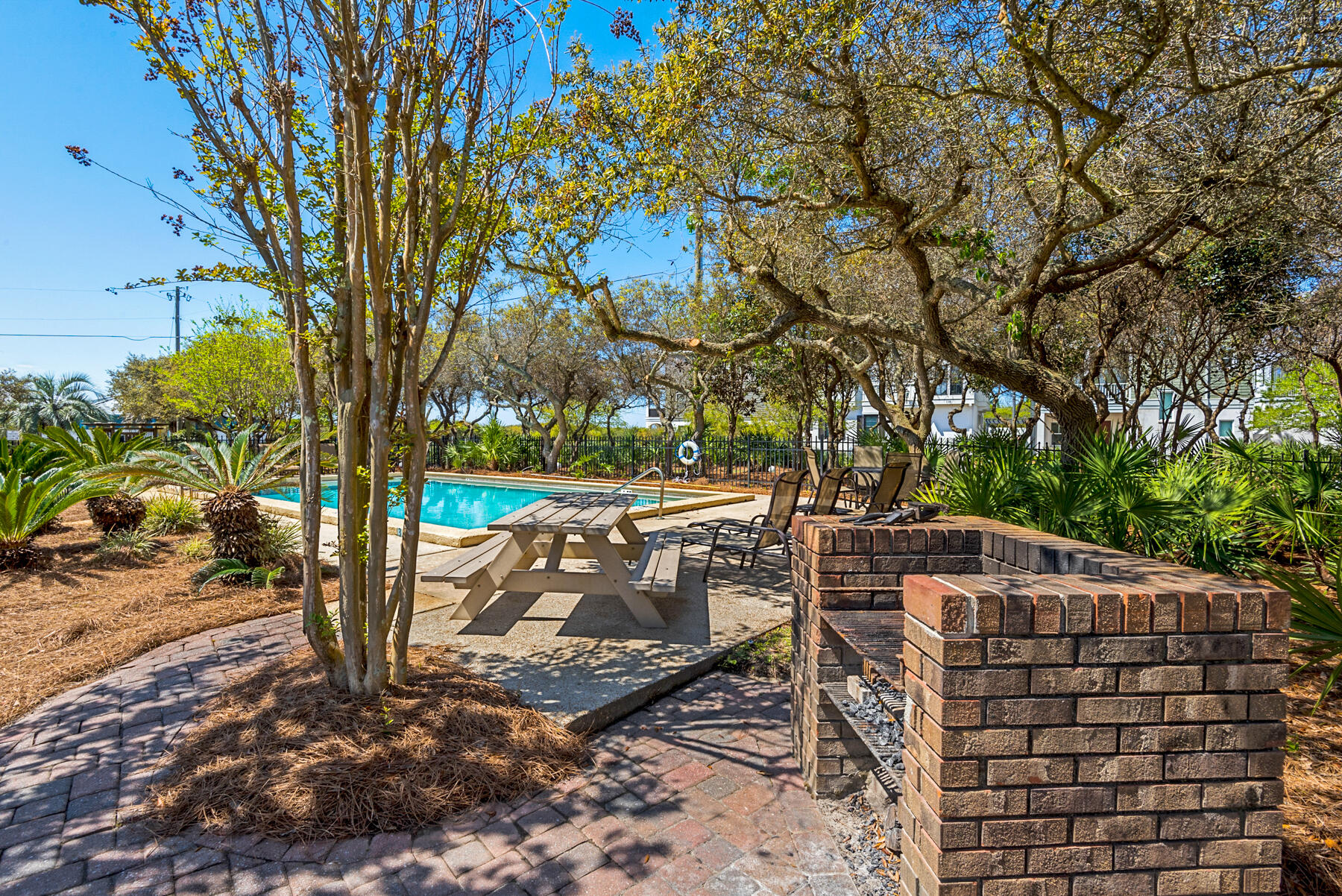INLET DUNES CONDO PH 1 - Residential