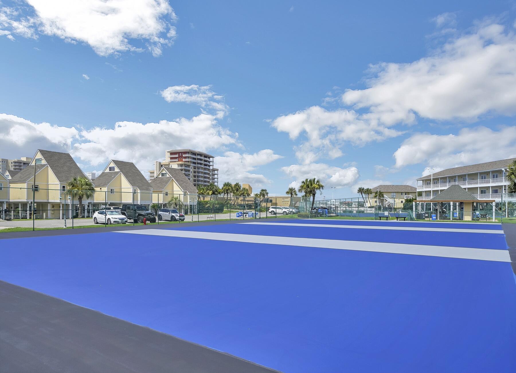 SANDPIPER COVE XII BLDG A - Residential