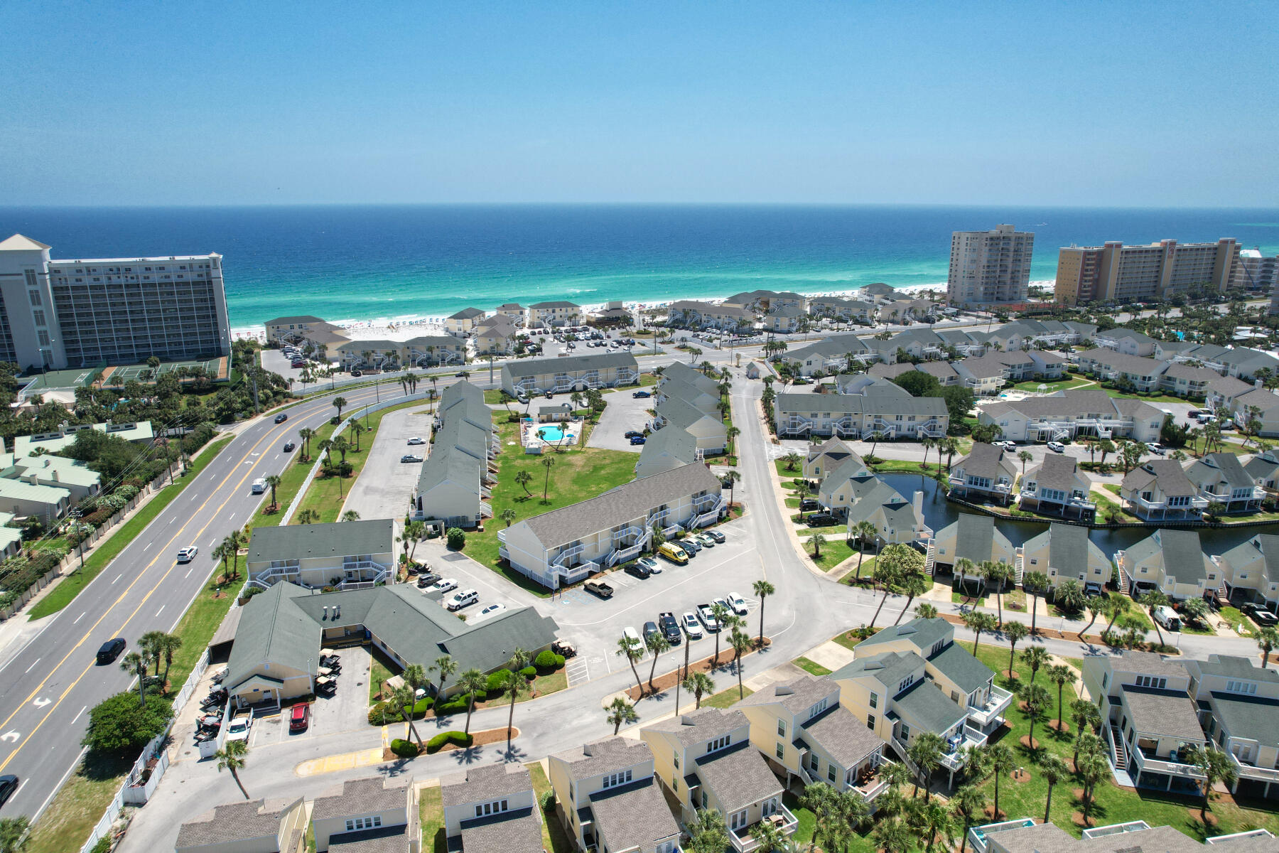 SANDPIPER COVE XII BLDG A - Residential