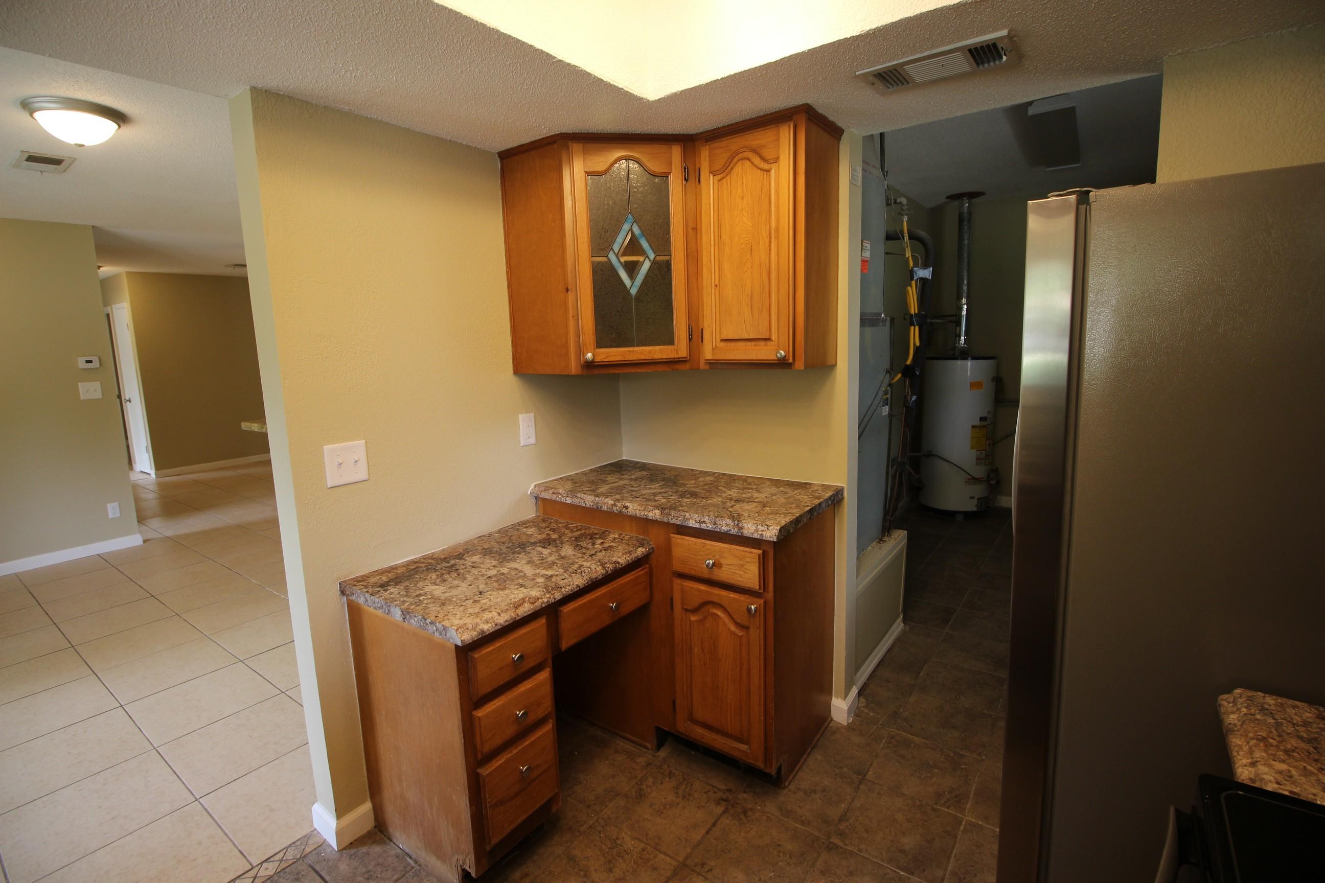 OAK TREE PARK - Residential