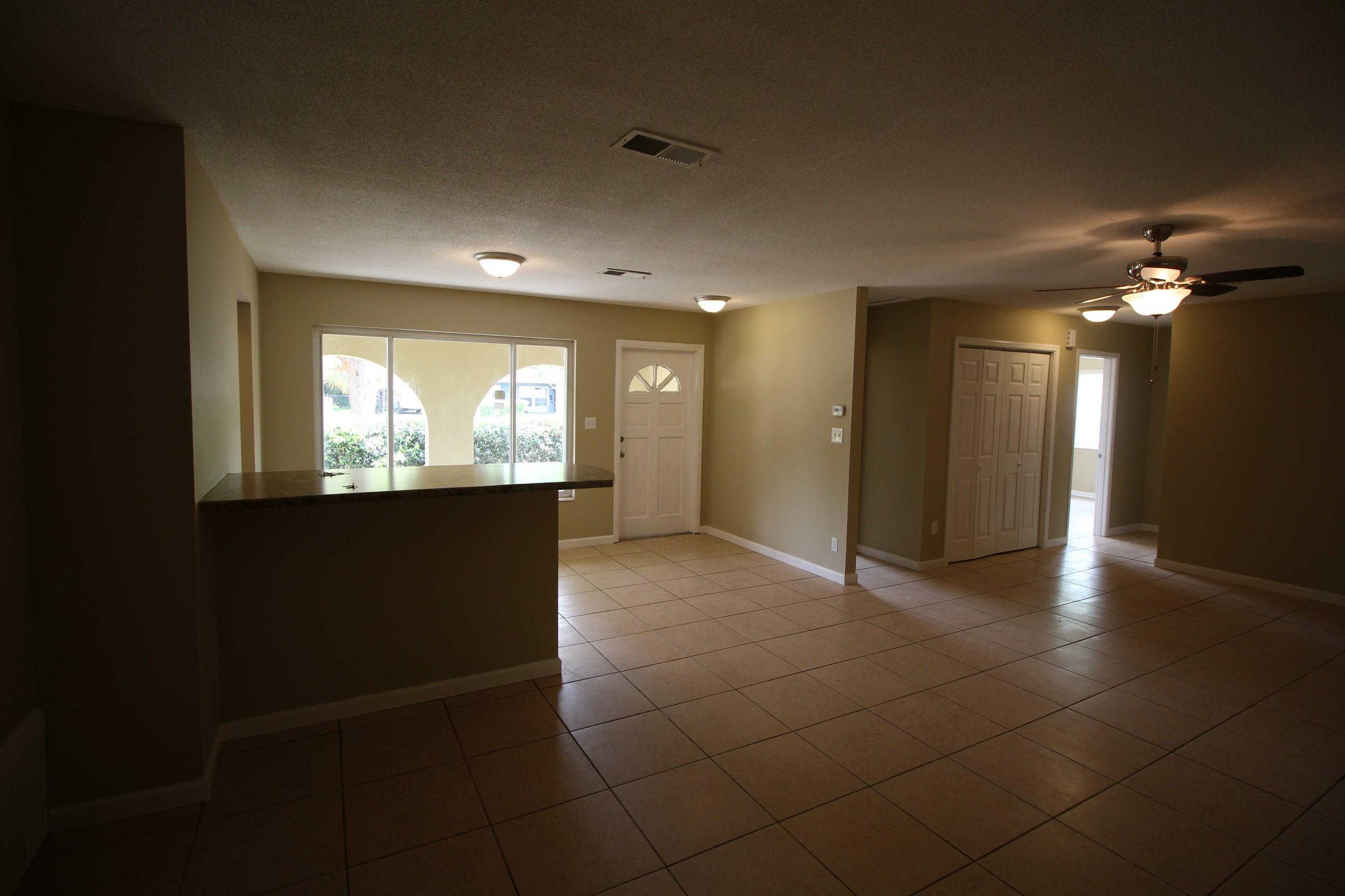 OAK TREE PARK - Residential