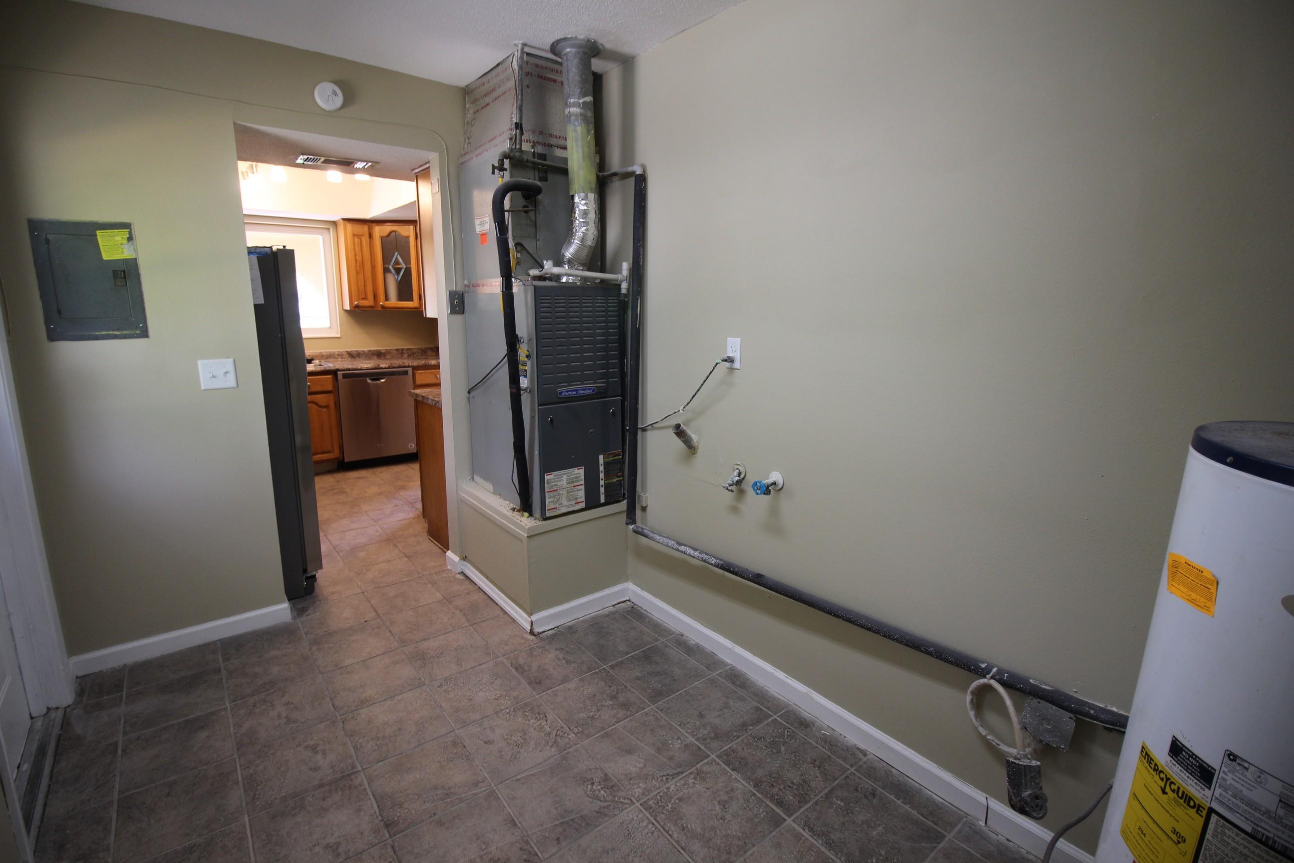 OAK TREE PARK - Residential