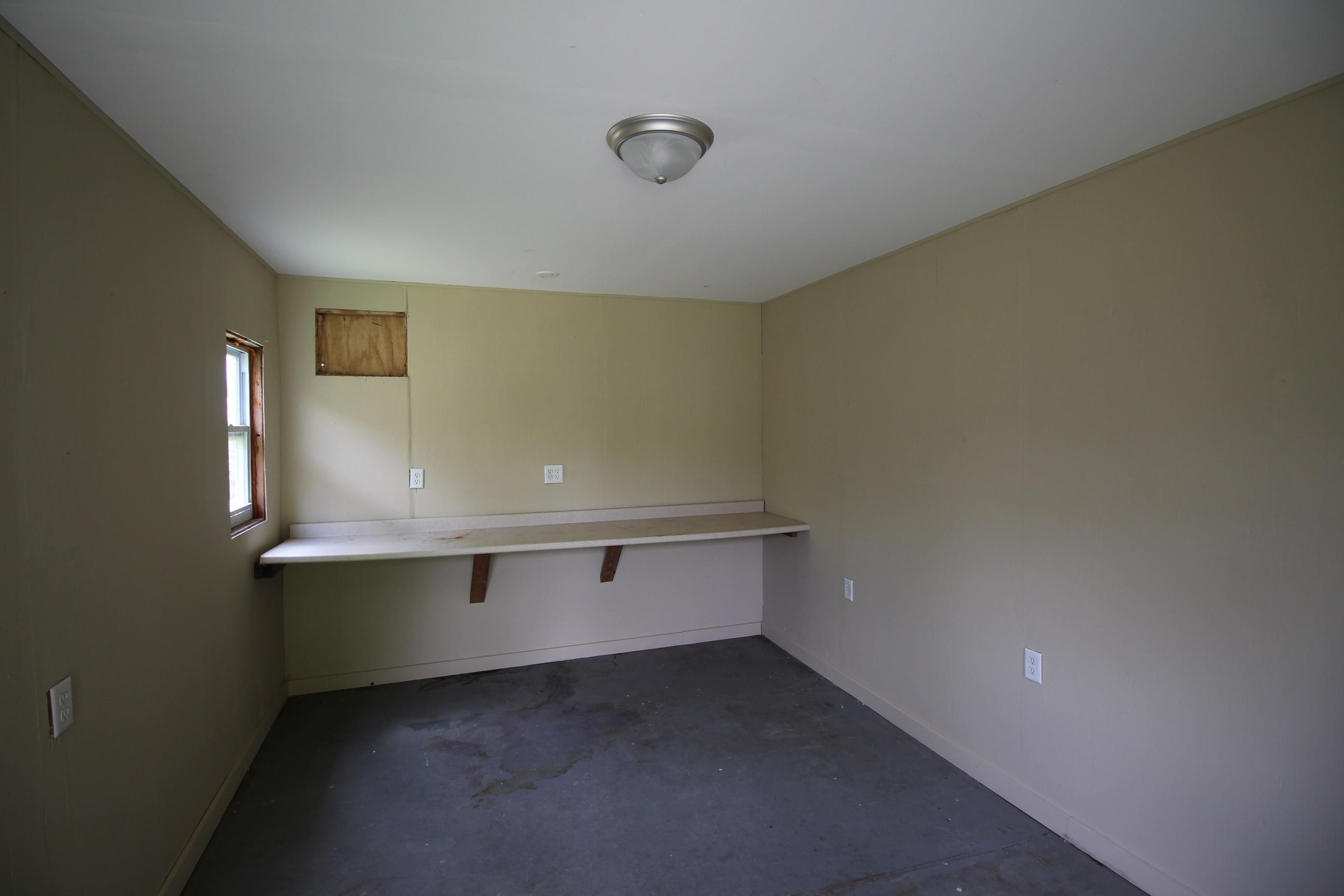 OAK TREE PARK - Residential