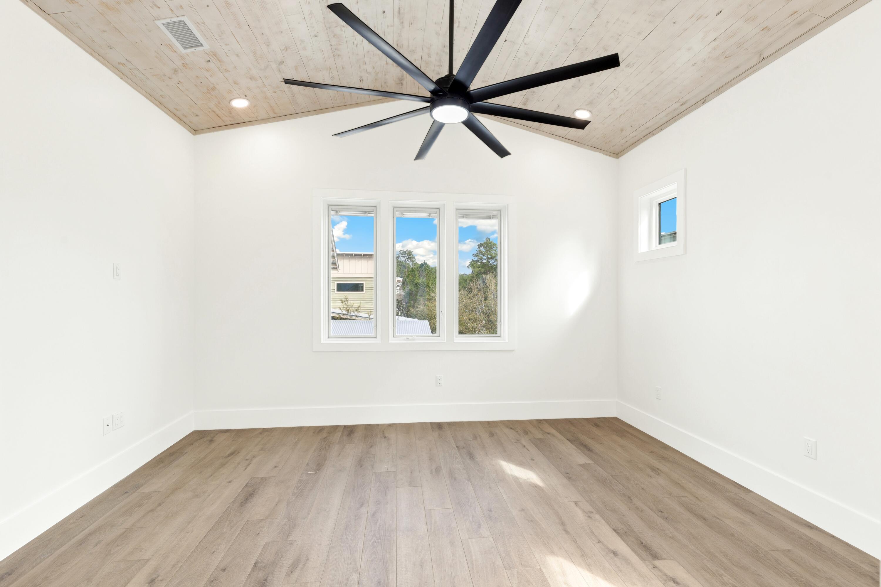 EDEN'S LANDING - Residential