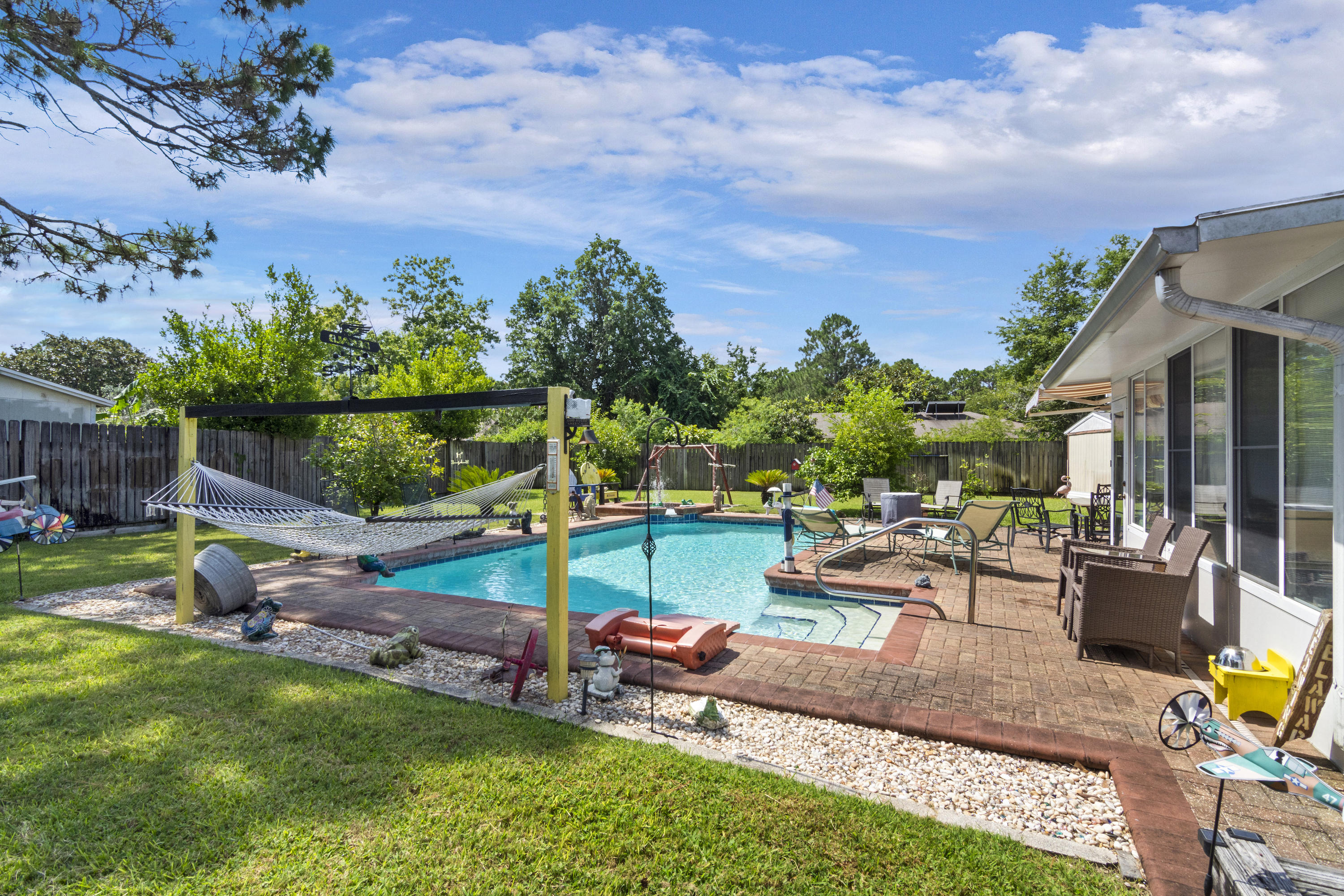 NORWICH VILLAGE - Residential