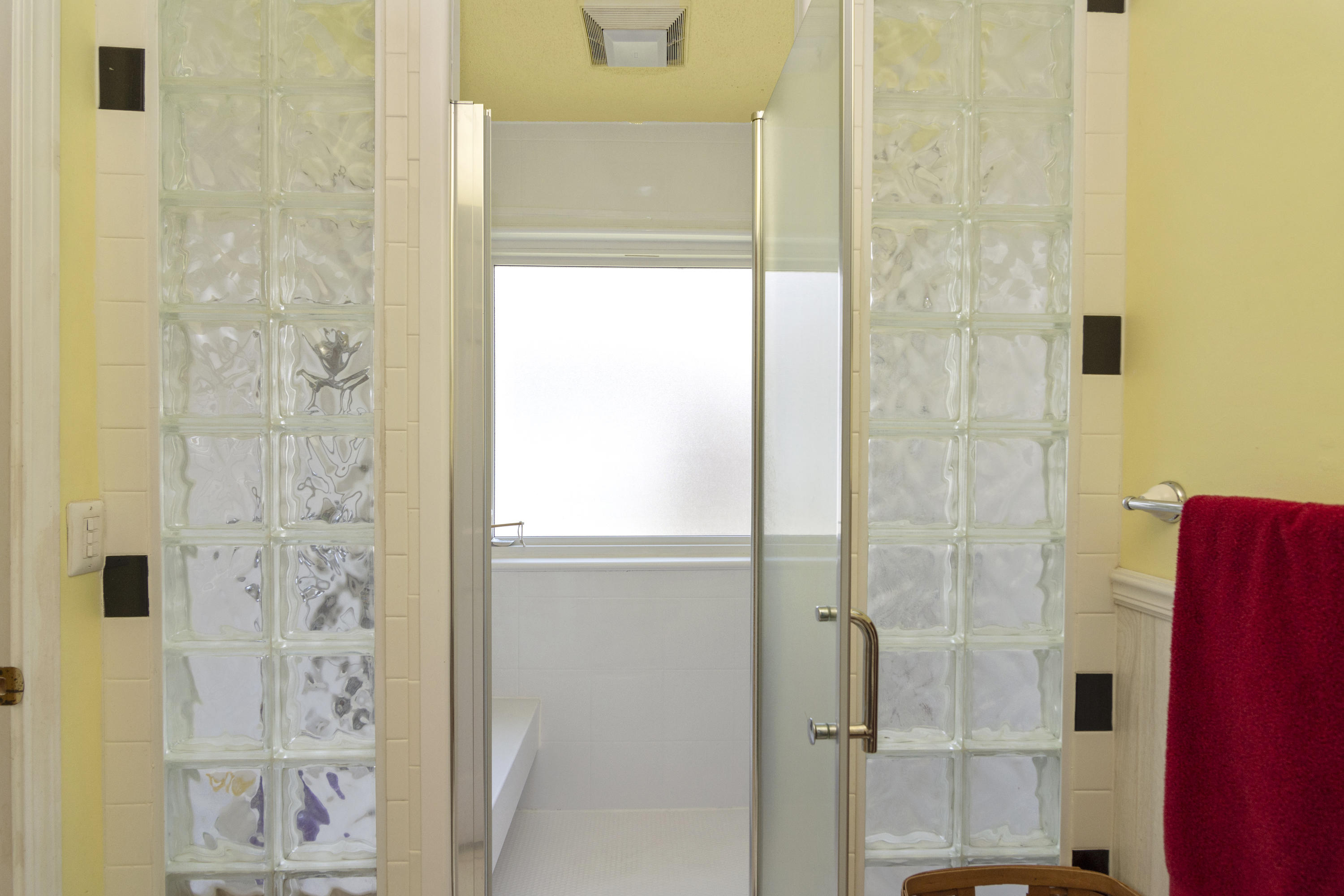 NORWICH VILLAGE - Residential